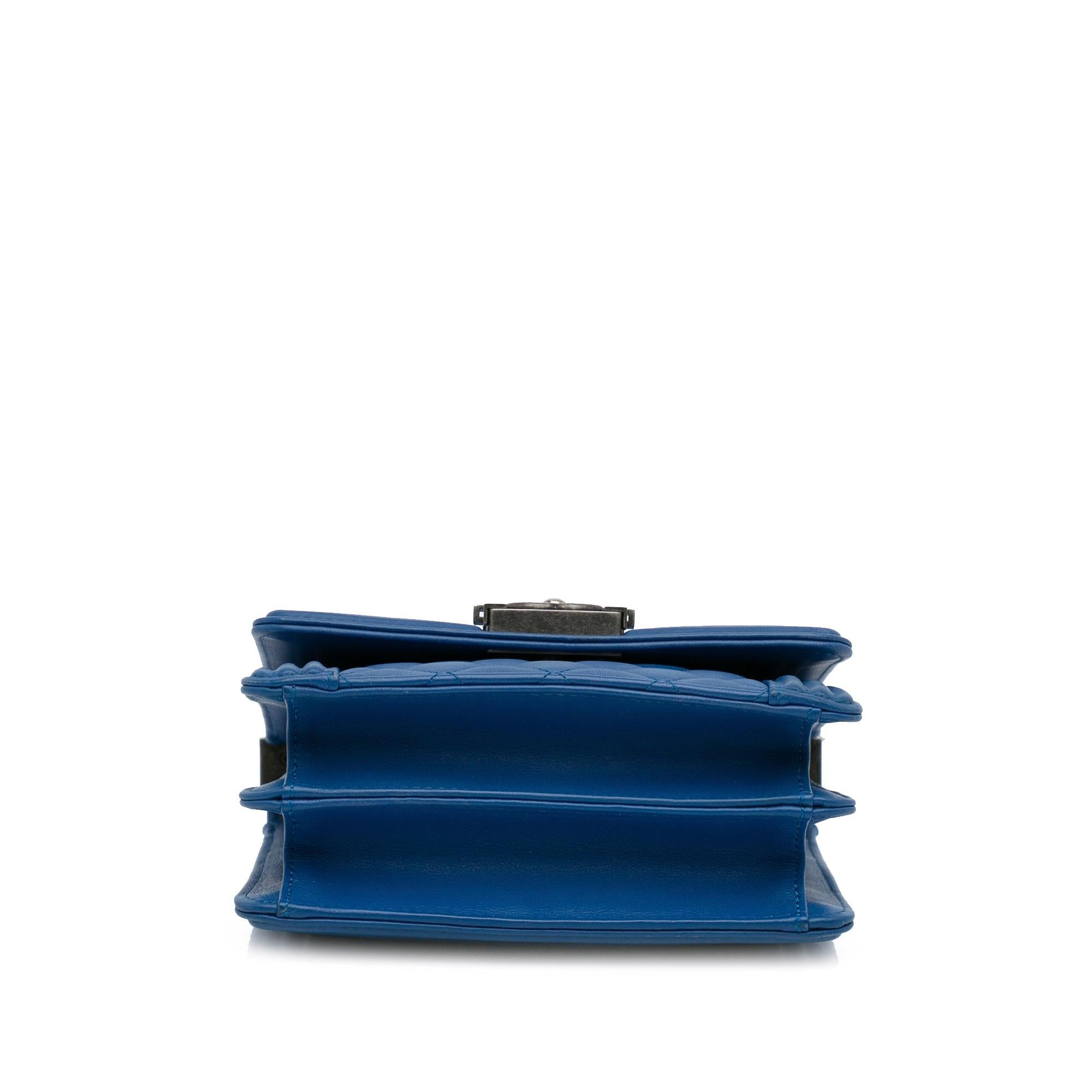 Chanel North South Boy Flap (SHG-E1VF3N)