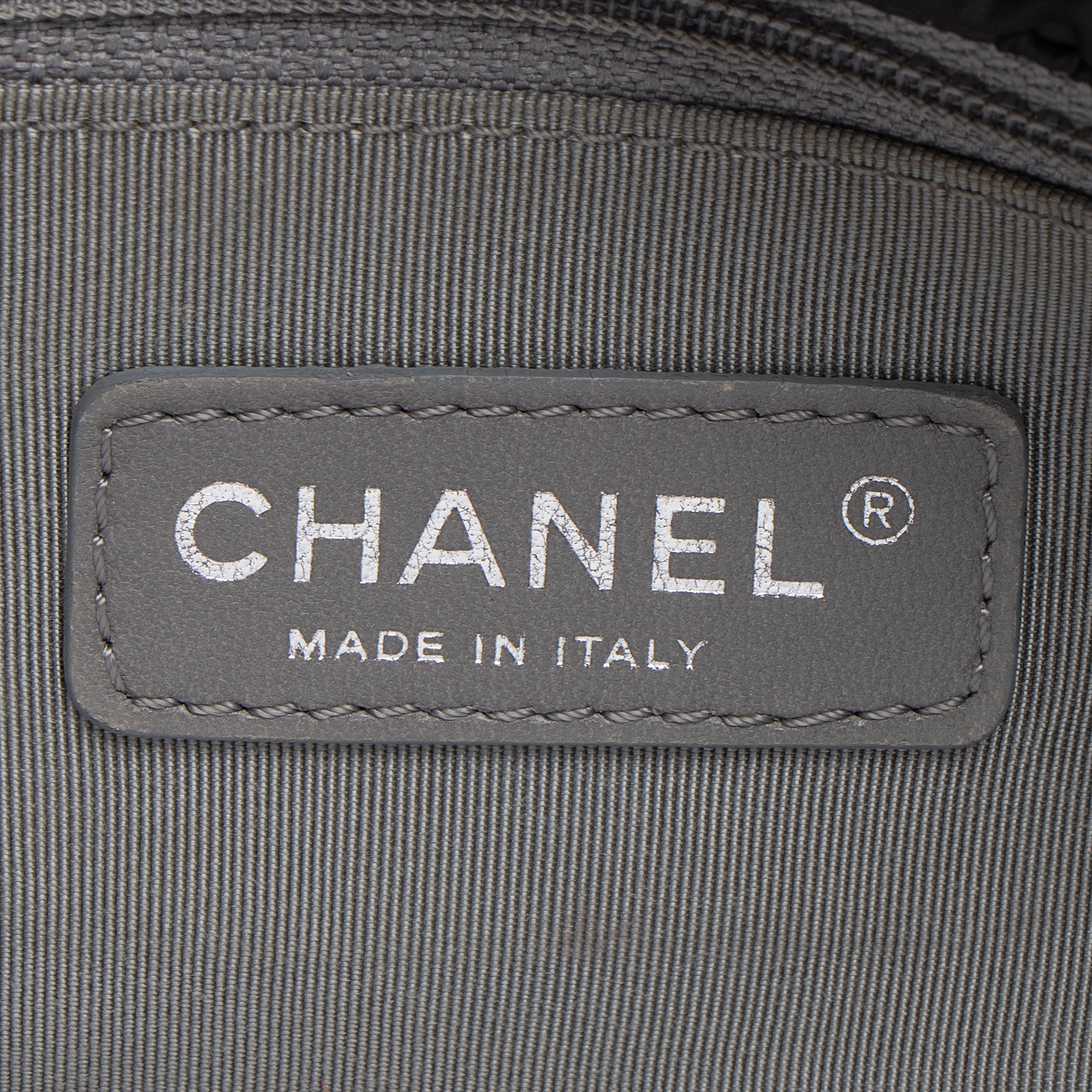 Chanel Nylon Quilted Tweed On Stitch Flap Bag (SHF-4UuNtD)
