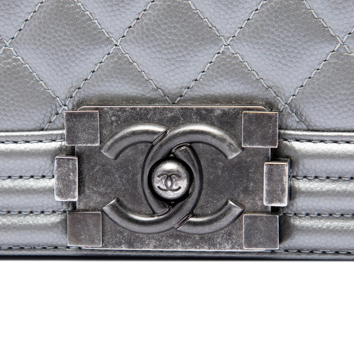 Chanel Old Medium Quilted Metallic Caviar Boy Flap