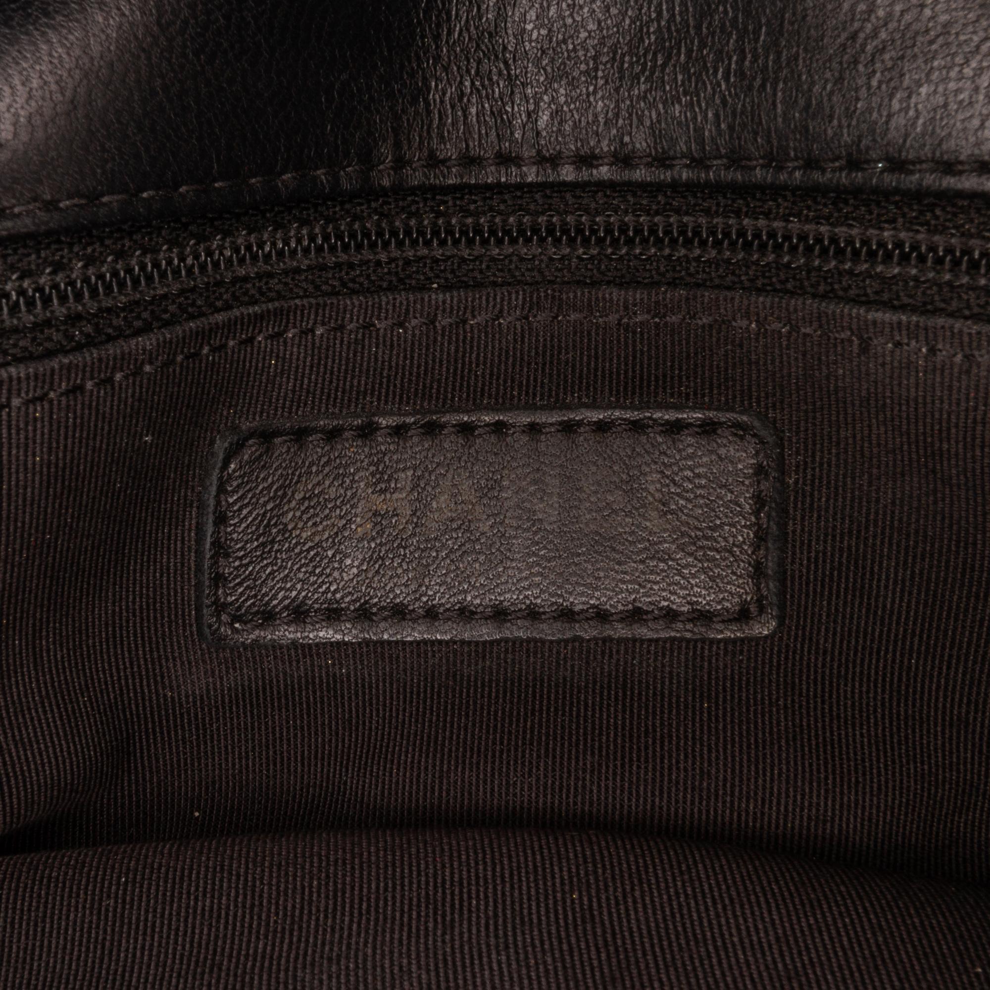 Chanel Pagoda Accordion Flap Bag (SHG-xIPqii)