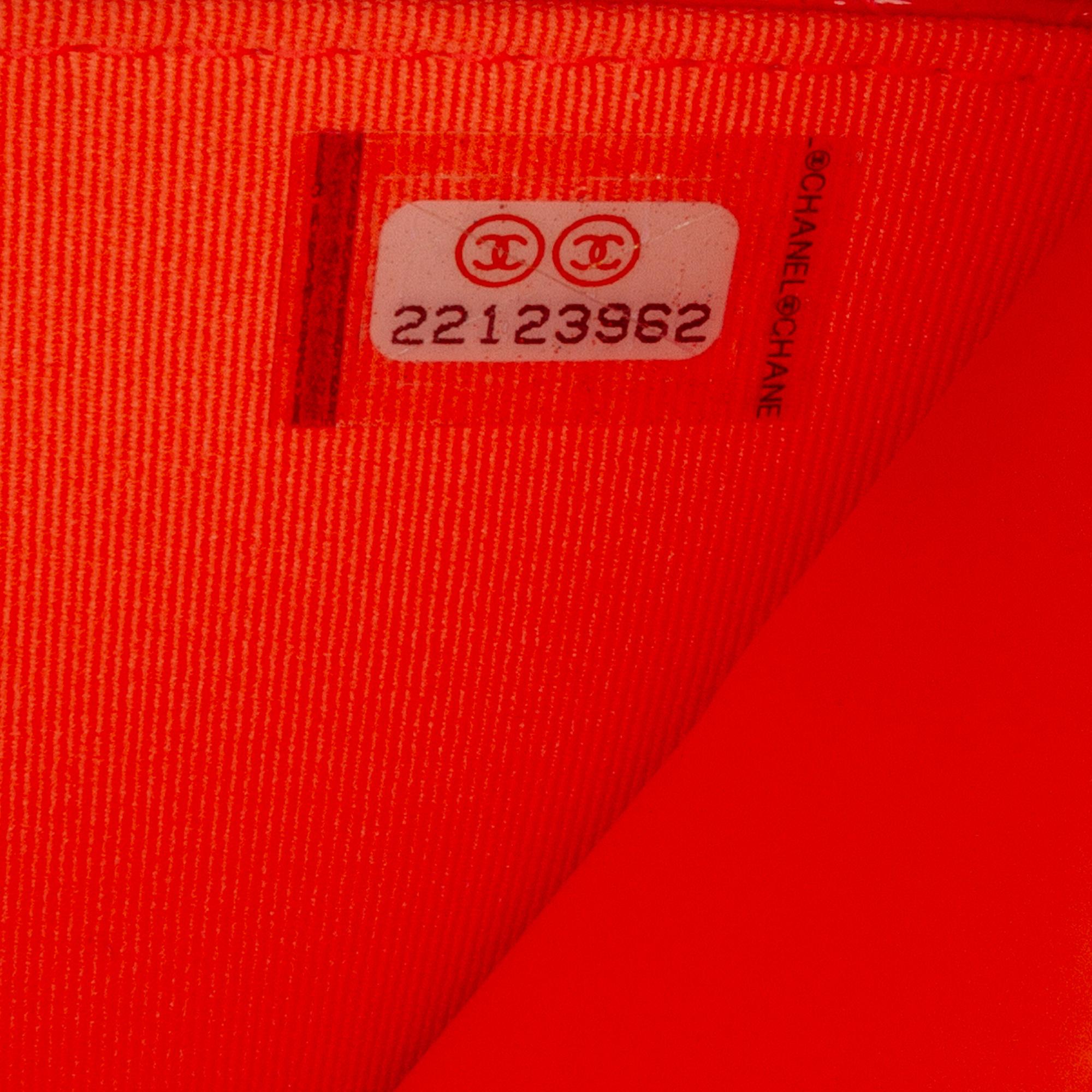 Chanel Patent Boy Wallet on Chain (SHG-BWFqDW)