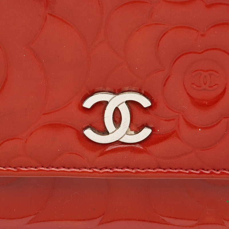 Chanel Patent Leather Camellia Wallet on Chain Bag (SHF-nIpb70)