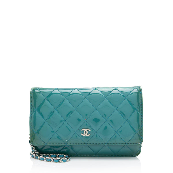 Chanel Patent Leather Classic Wallet on Chain Bag (SHF-znDTuZ