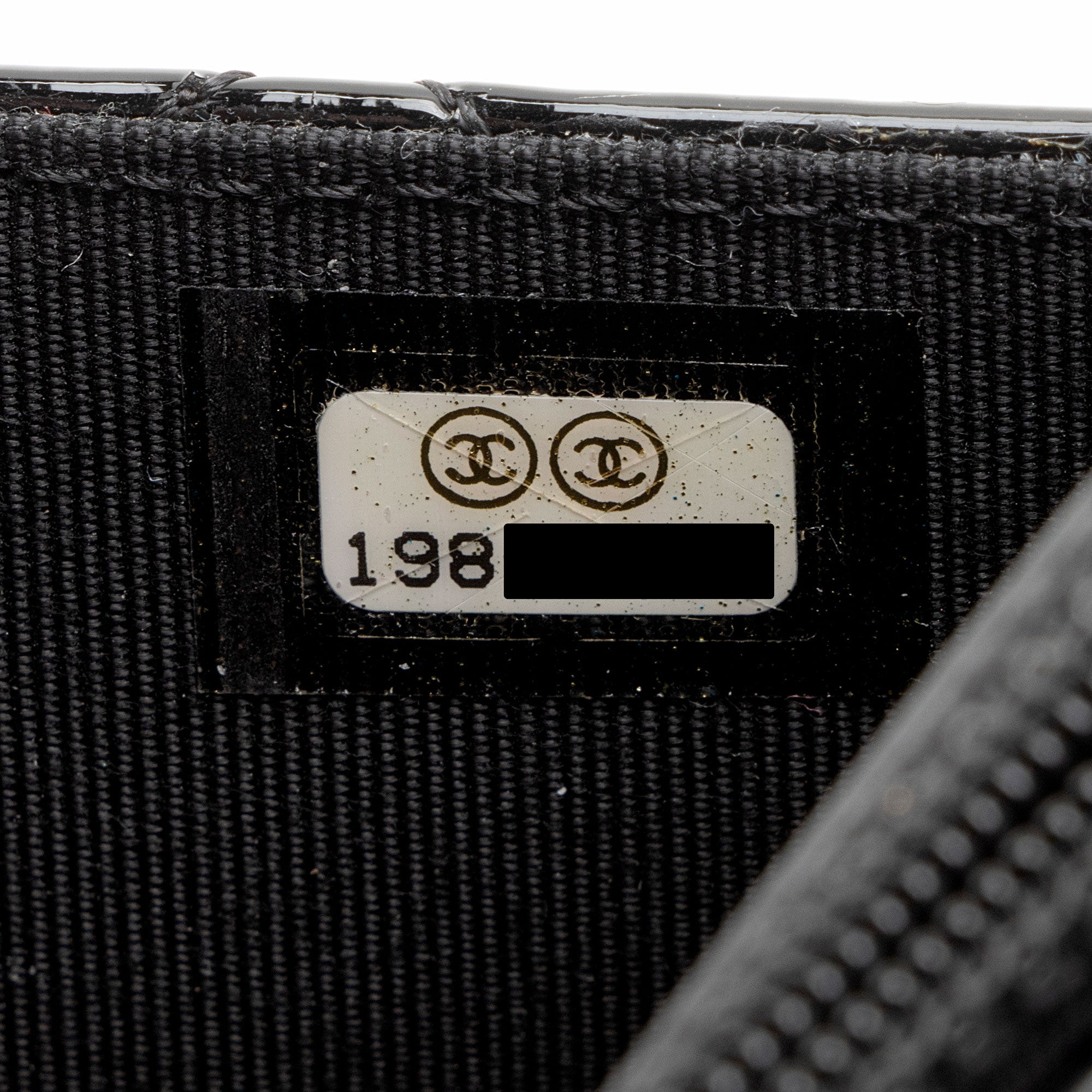 Chanel Patent Leather Classic Wallet on Chain (SHF-8fowjN)