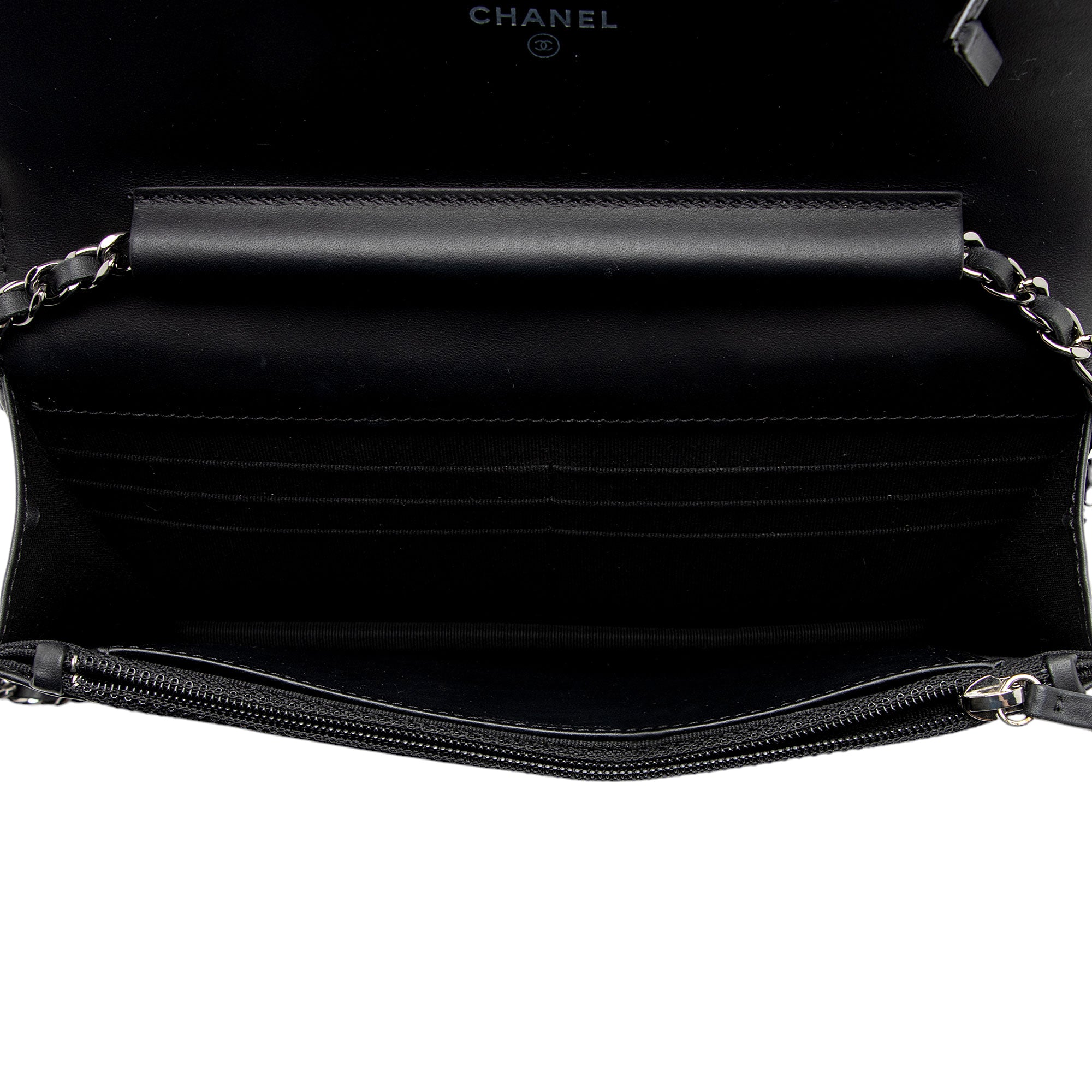 Chanel Patent Leather Classic Wallet on Chain (SHF-8fowjN)