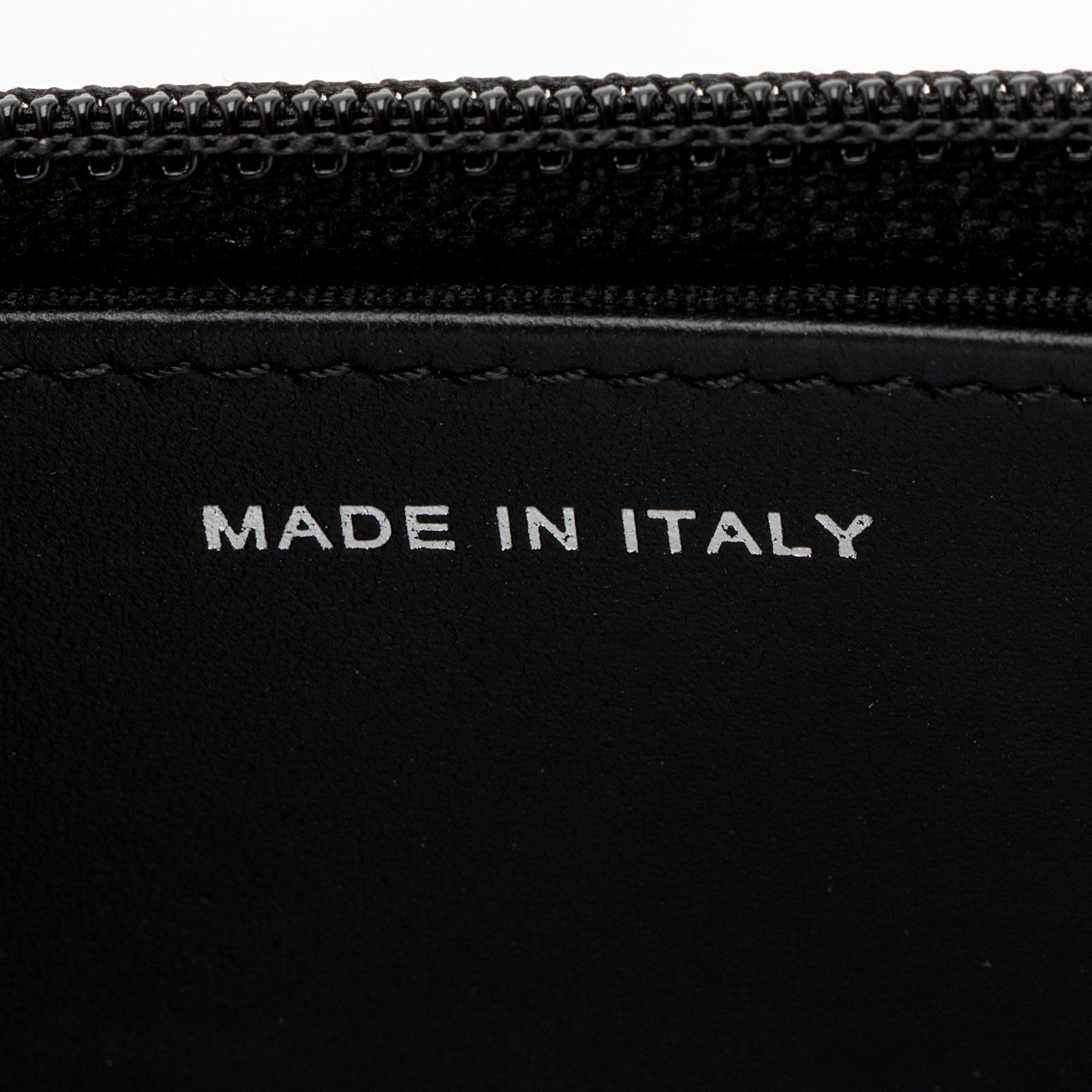 Chanel Patent Leather Classic Wallet on Chain (SHF-8fowjN)