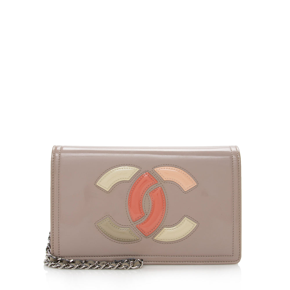 Chanel Vintage Patent Leather Chocolate Bar Wallet (SHF-22754) – LuxeDH