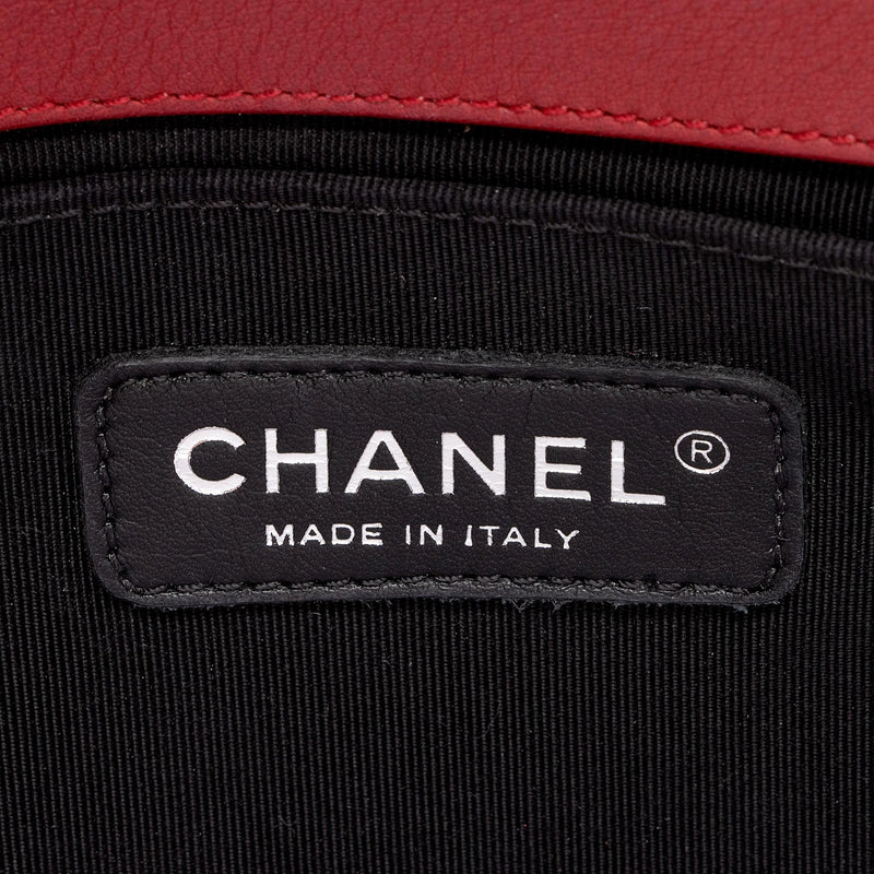 Chanel Patent Leather Old Medium Boy Bag (SHF-DpuGew)