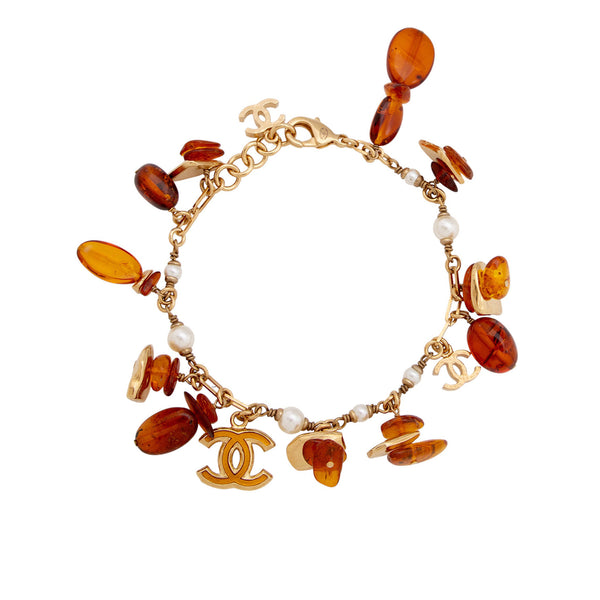 Chanel Pearl Amber Beaded CC Charm Bracelet (SHF-Np8KPM)