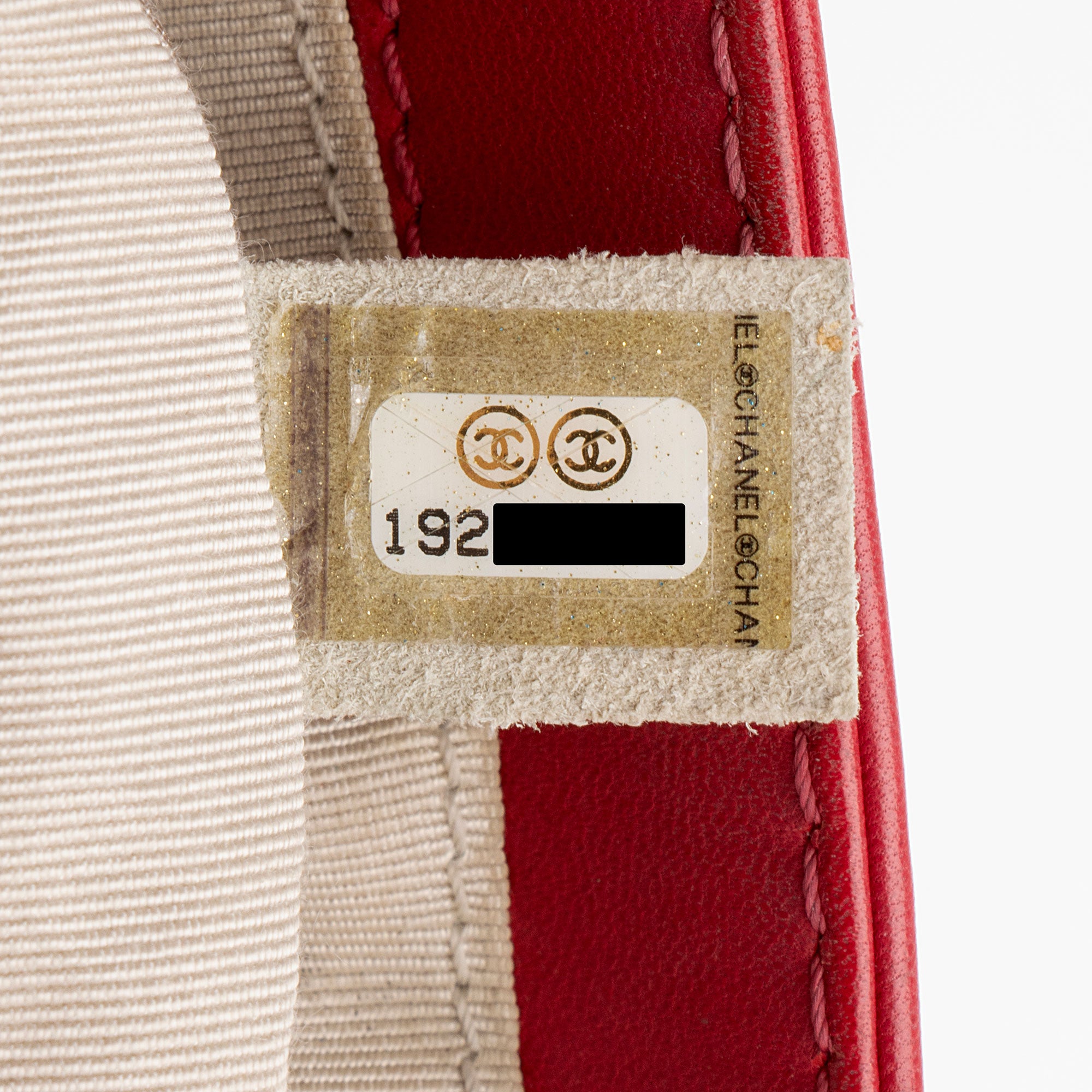 Chanel Perforated Lambskin New Medium Boy Bag (SHF-LqYEA9)