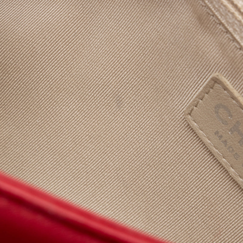 Chanel Perforated Lambskin New Medium Boy Bag (SHF-LqYEA9)