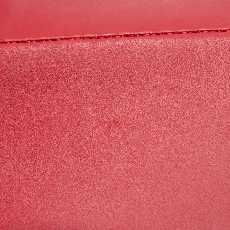 Chanel Perforated Lambskin New Medium Boy Bag (SHF-LqYEA9)