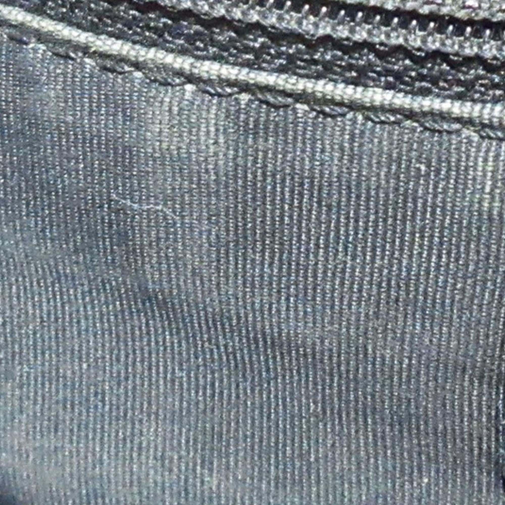 Chanel Petite Caviar Timeless Shopping Tote (SHG-Qfffqc)