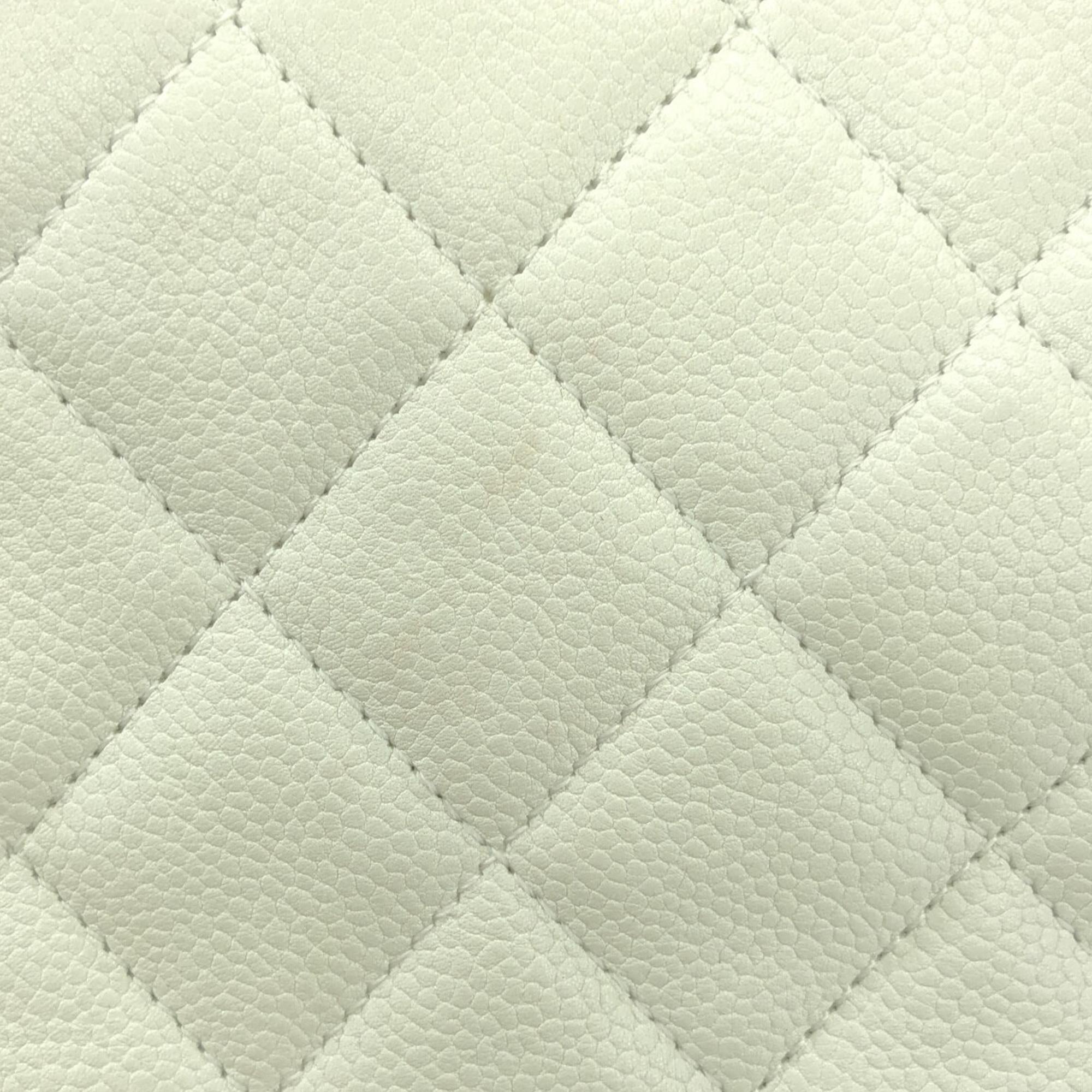 Chanel Petite Caviar Timeless Shopping Tote (SHG-roTbc1)