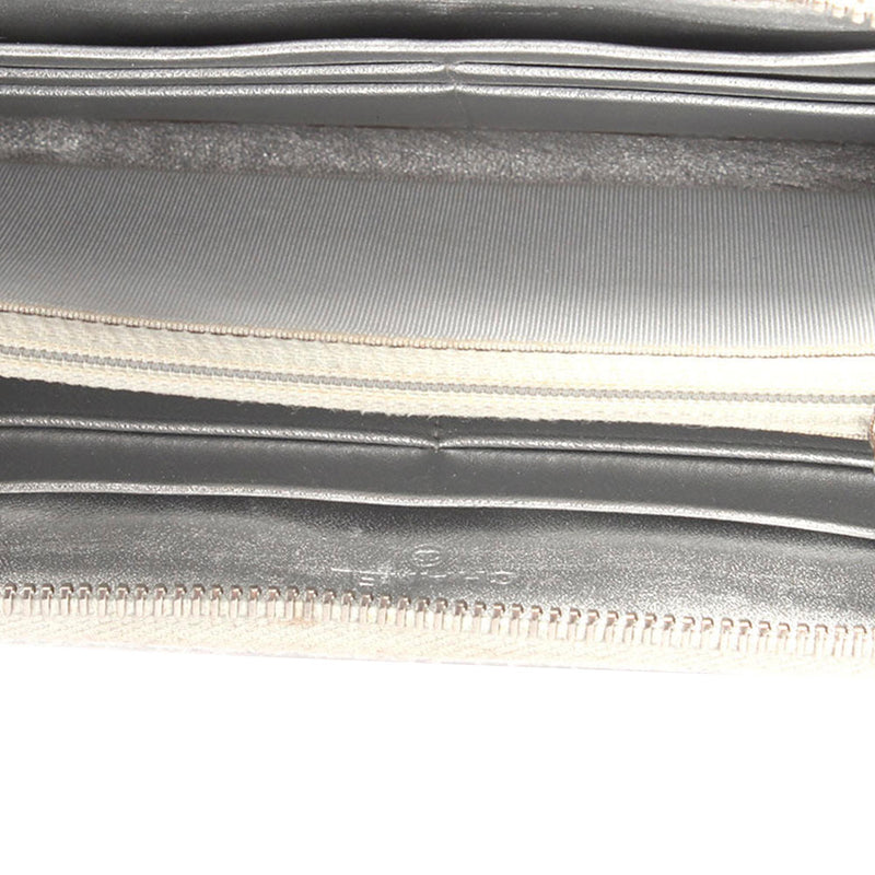 Chanel Quilted CC Metallic Lambskin Zip Around Wallet (SHG-PZSTv5)