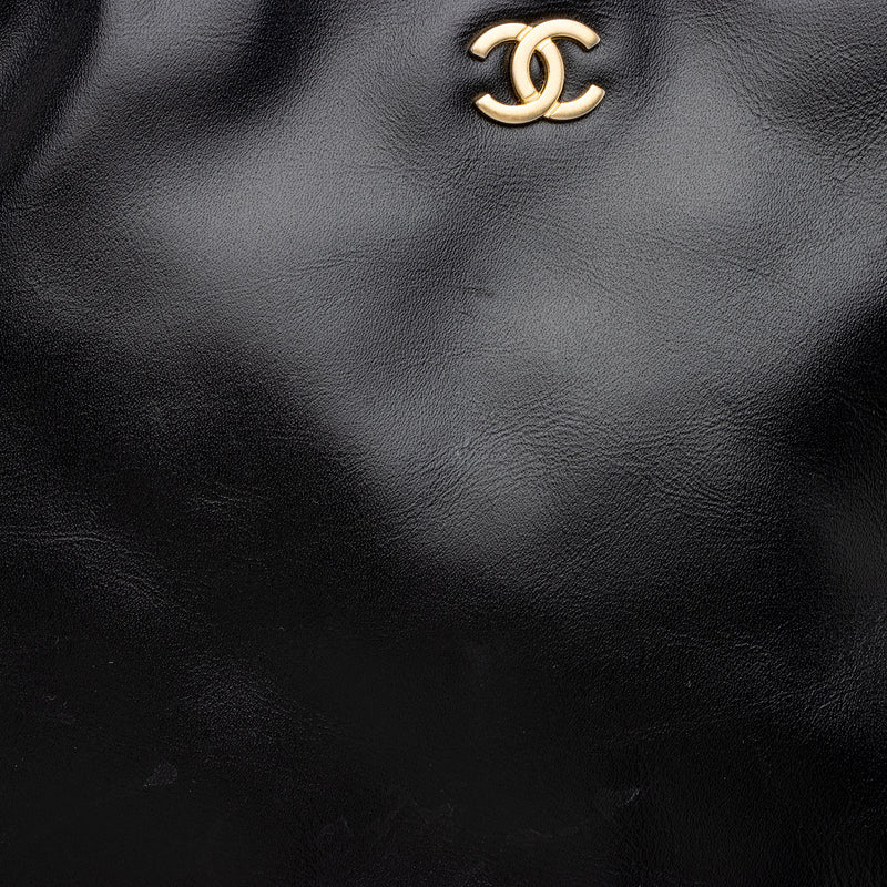 Chanel Quilted Calfskin Small Chanel 22 Pochette (SHF-3T56aR)