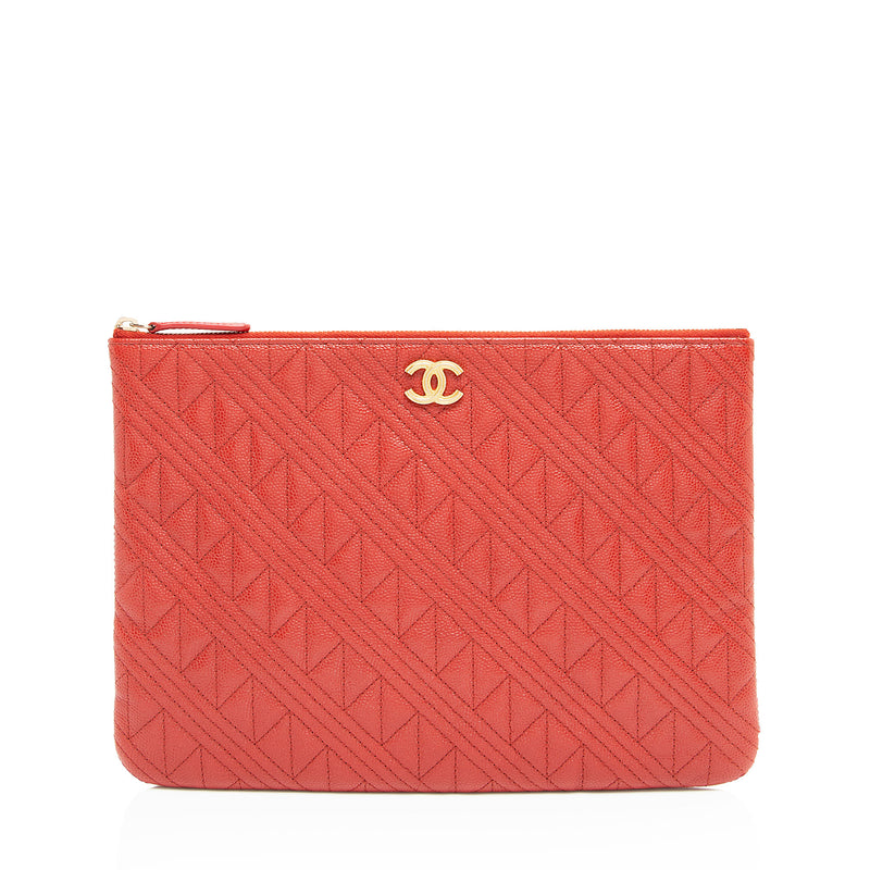 Chanel Quilted Caviar Leather Medium O-Case (SHF-AsHaeD)