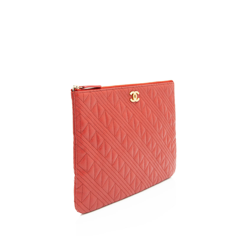 Chanel Quilted Caviar Leather Medium O-Case (SHF-AsHaeD)