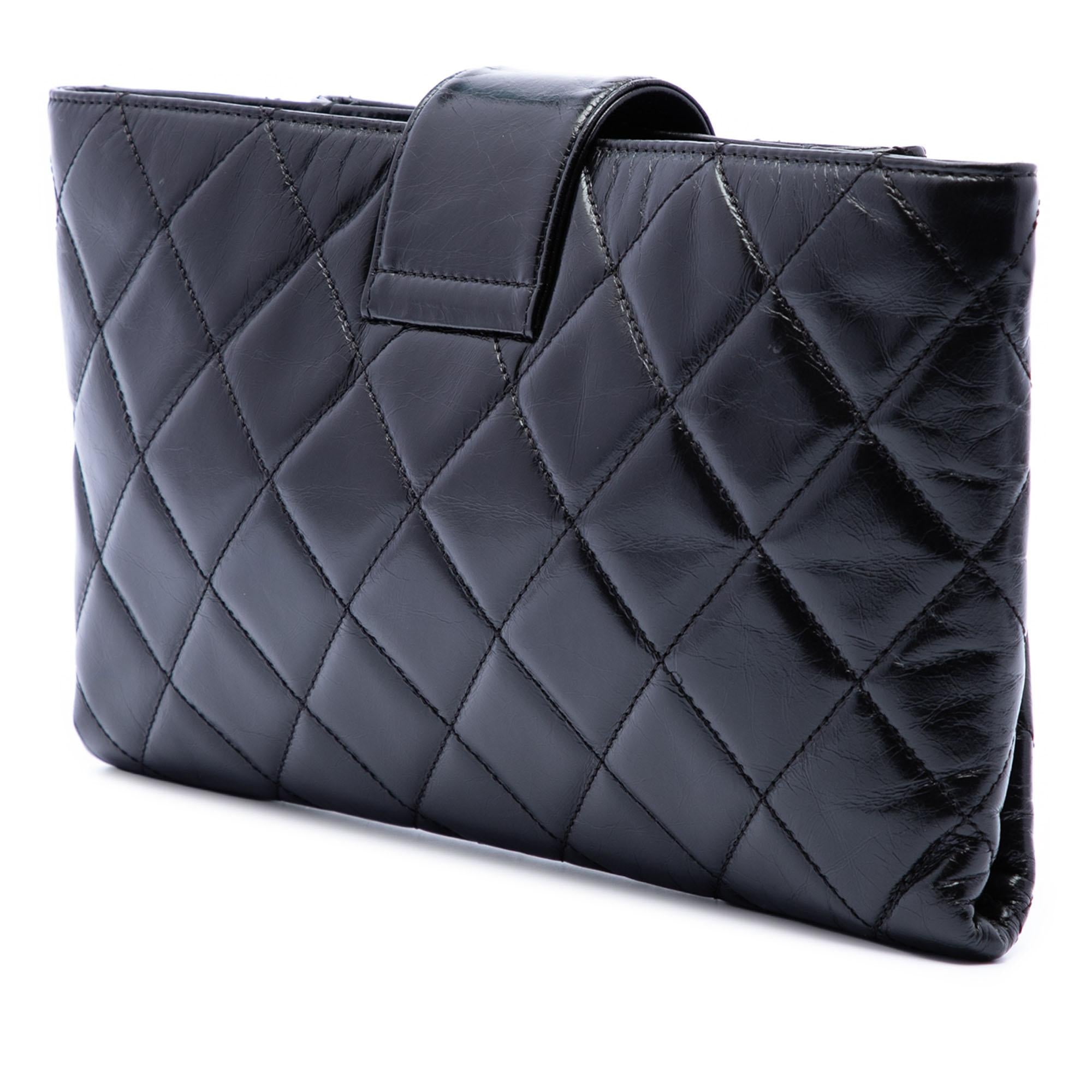 Chanel Quilted Glazed Calfskin Coco Pleats Chain Clutch