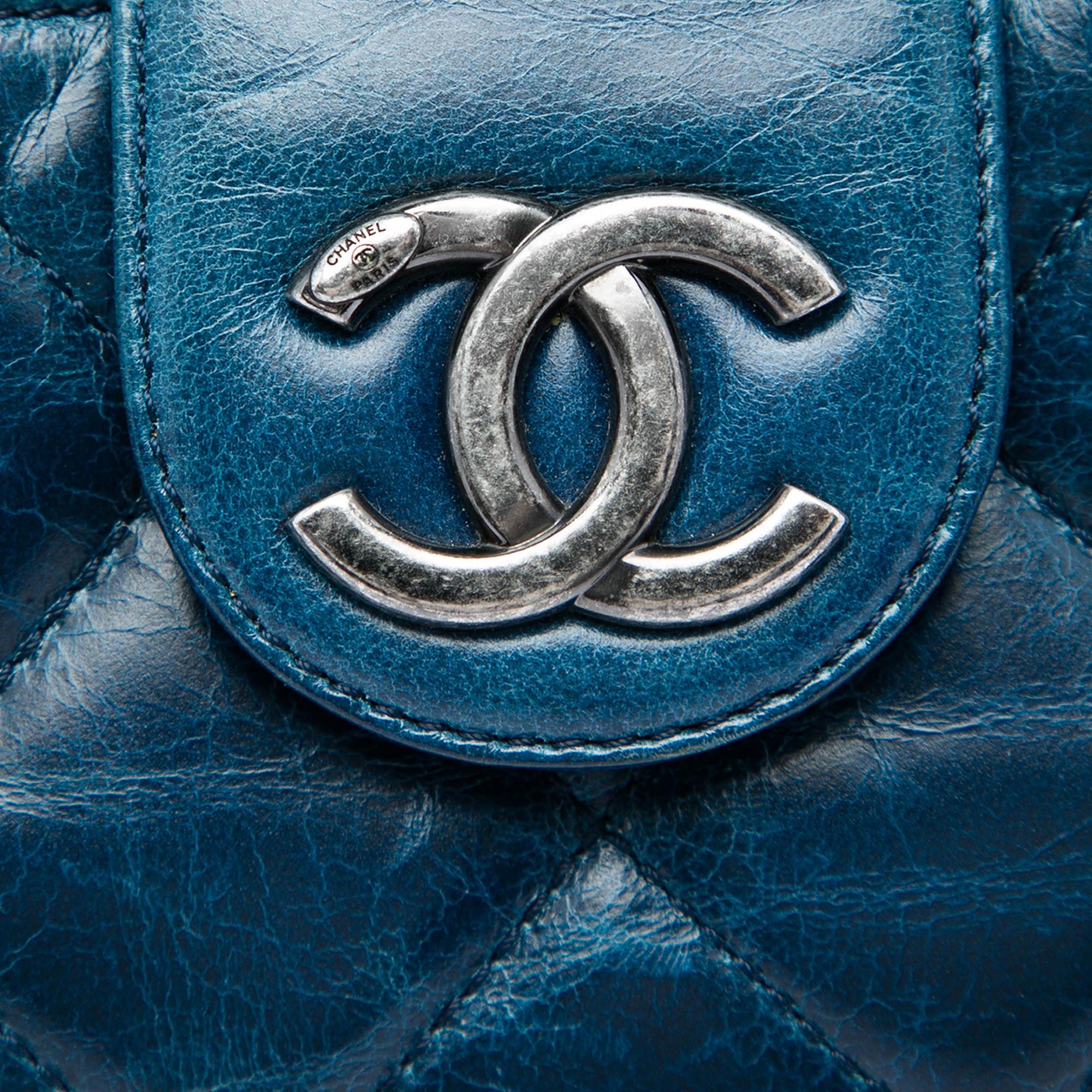 Chanel Quilted Glazed Calfskin Coco Pleats Chain Clutch