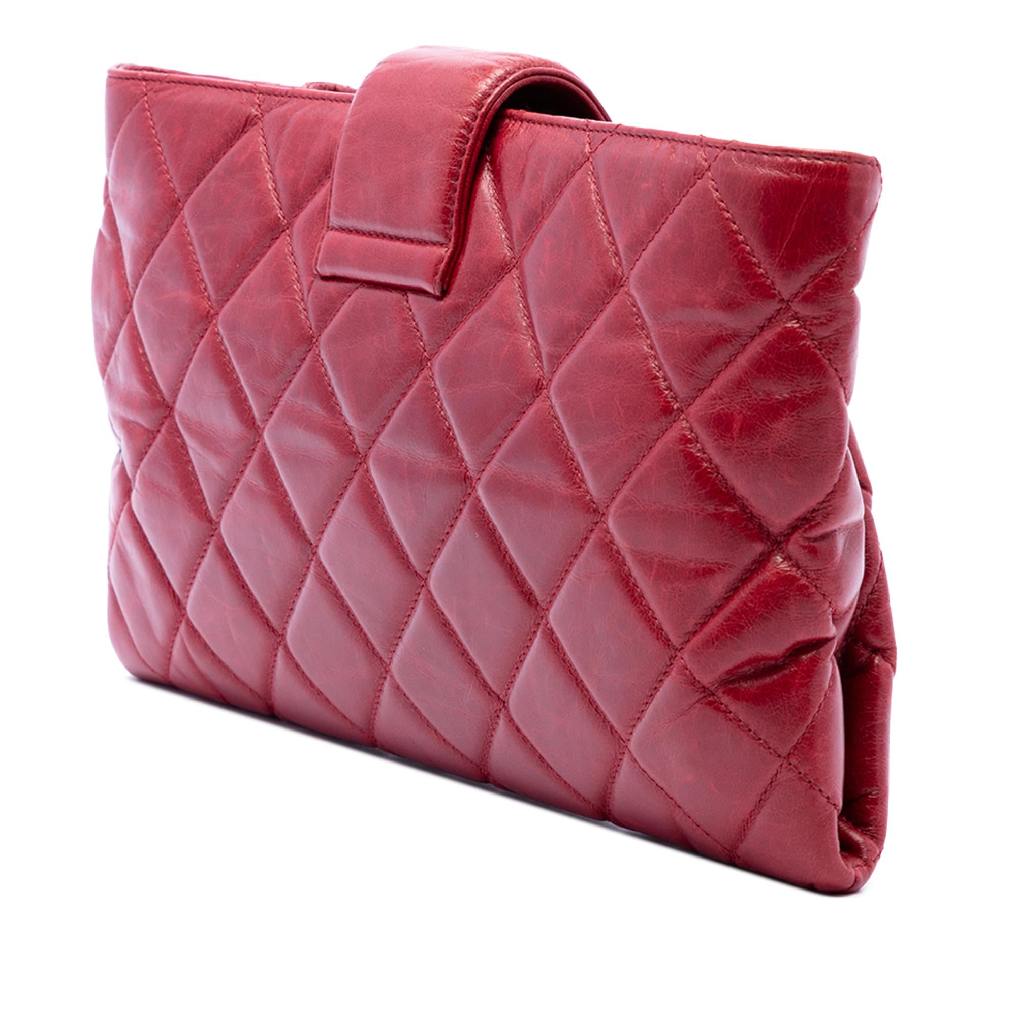 Chanel Quilted Glazed Calfskin Coco Pleats Chain Clutch