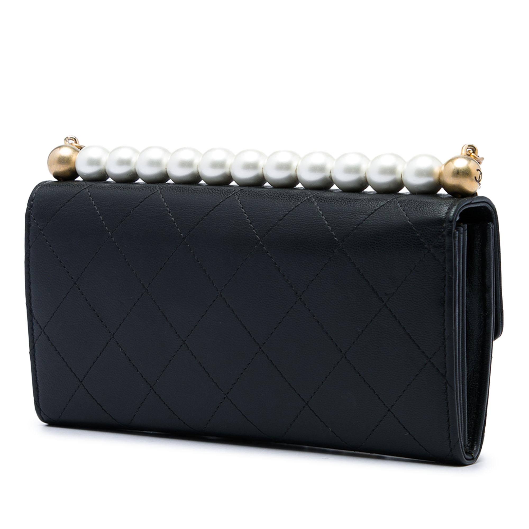 Chanel Quilted Goatskin Chic Pearls Clutch with Chain