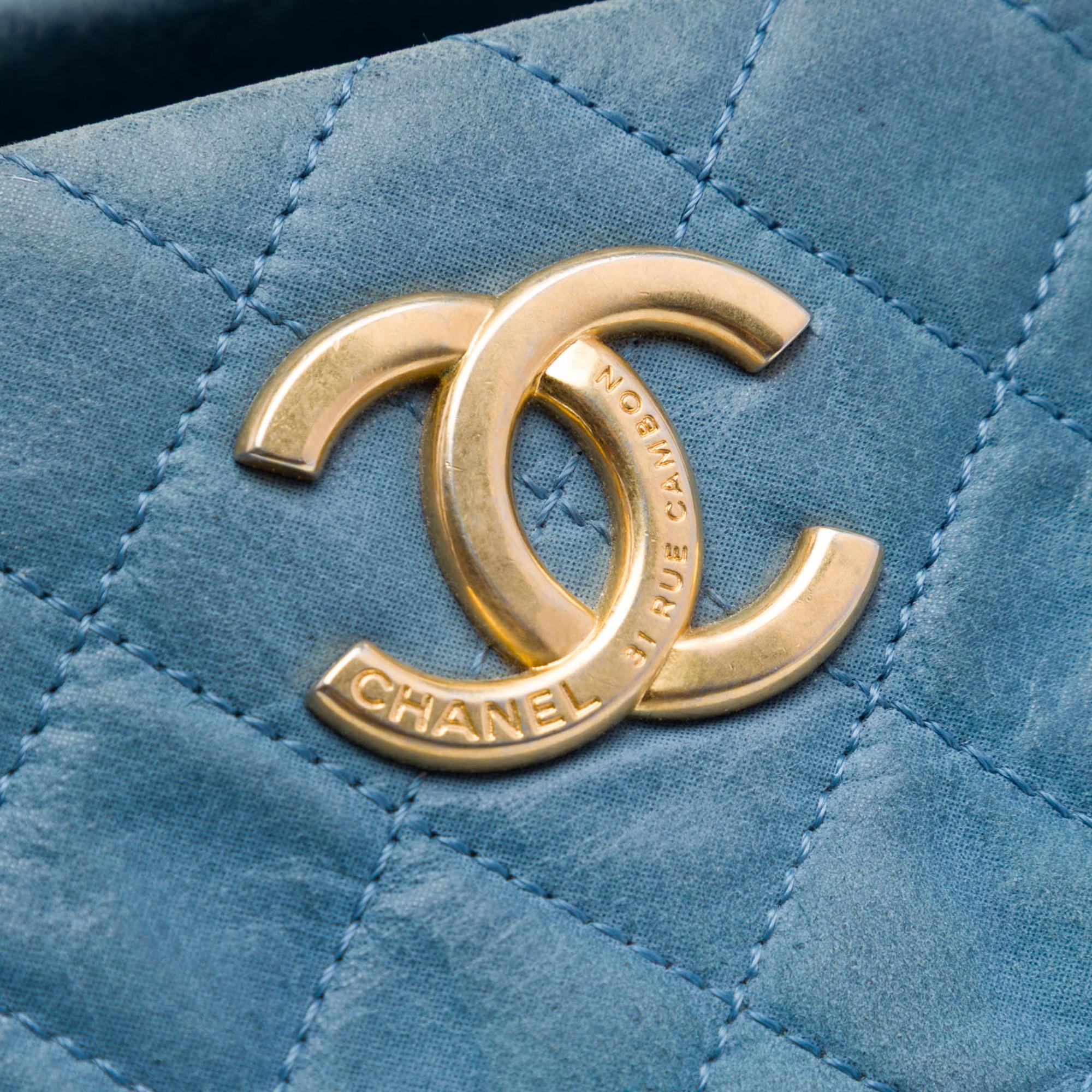 Chanel Quilted Iridescent Calfskin Chic Quilt Bowling Bag