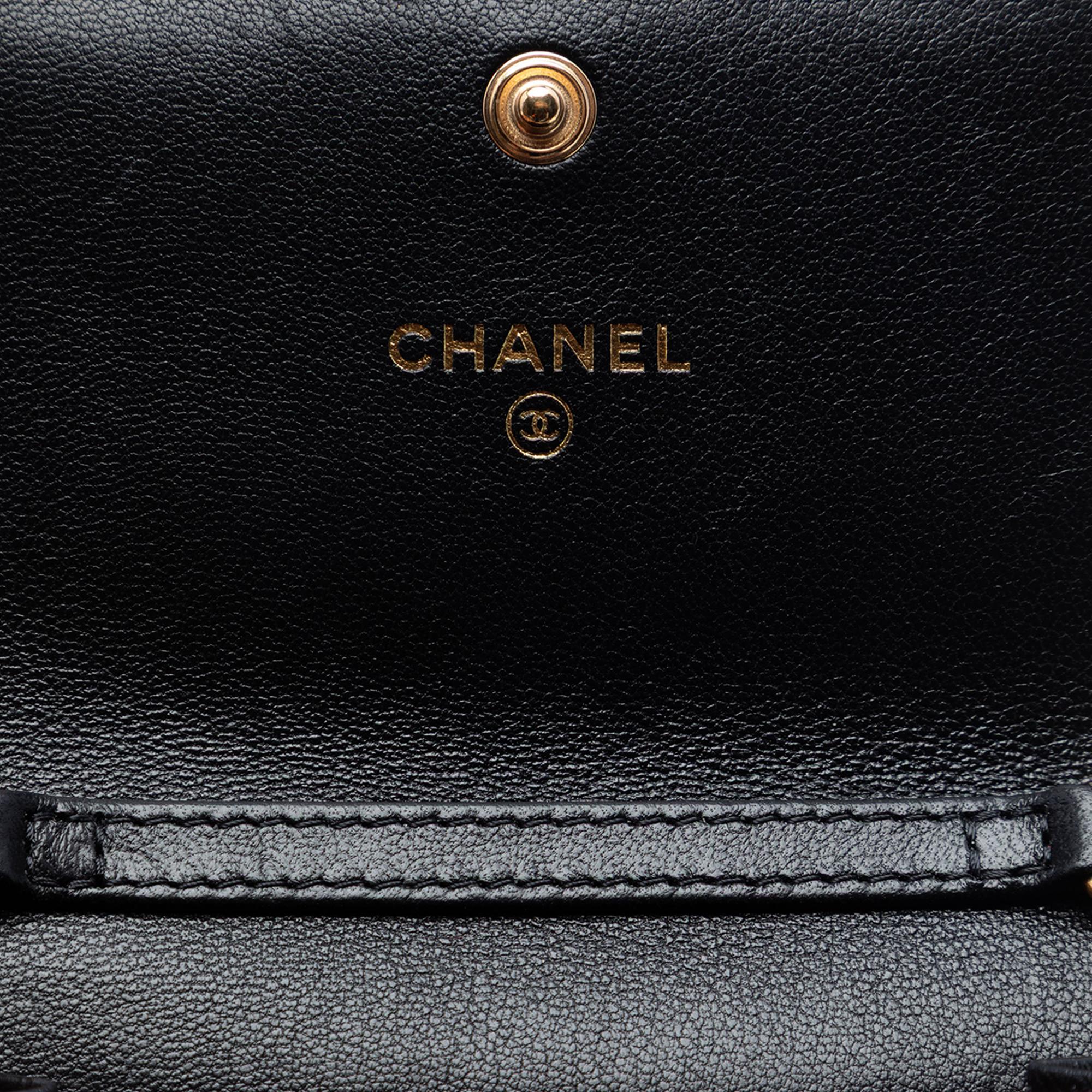Chanel Quilted Lambskin 19 Flap Coin Purse With Chain