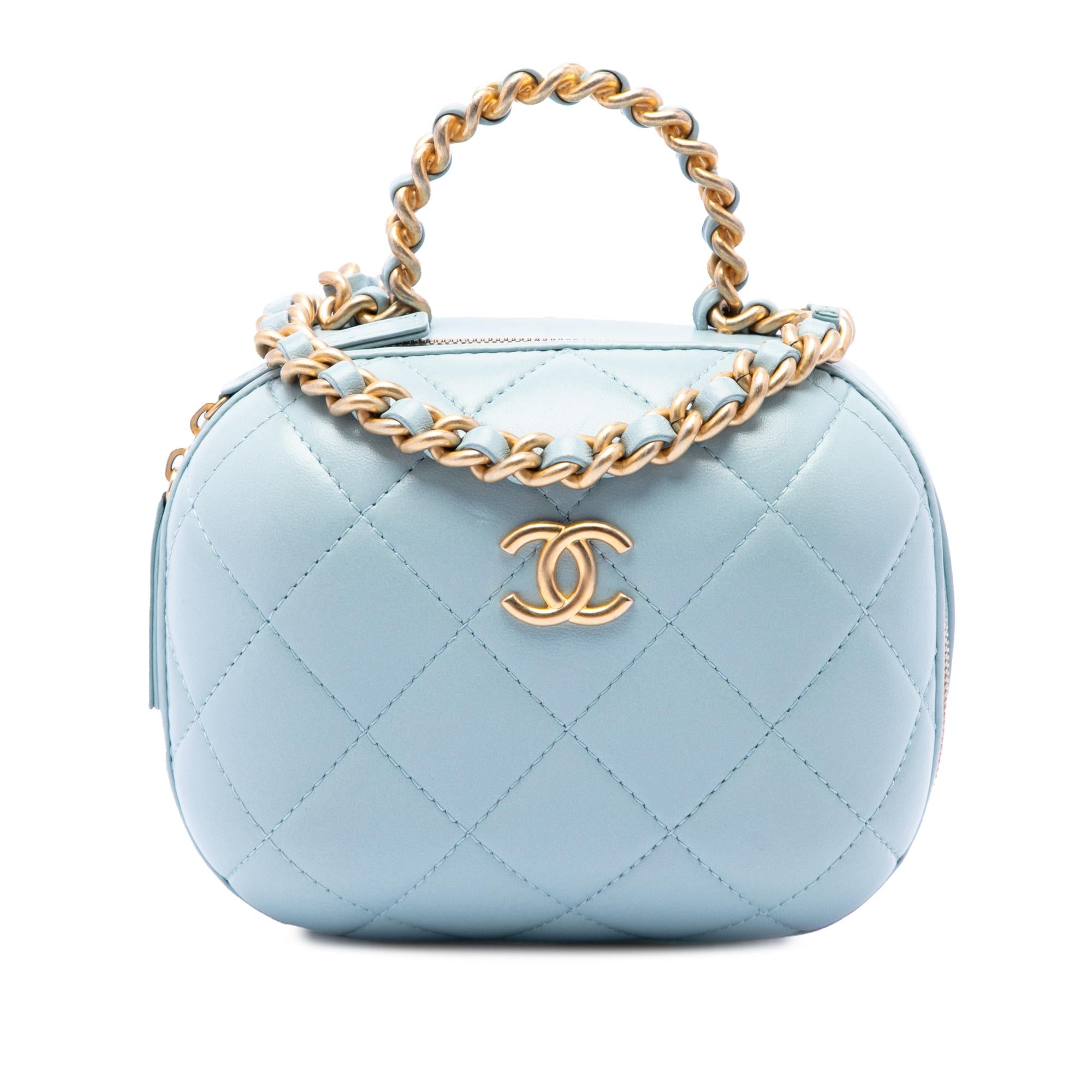 Chanel Quilted Lambskin CC Bubble Vanity Case With Chain