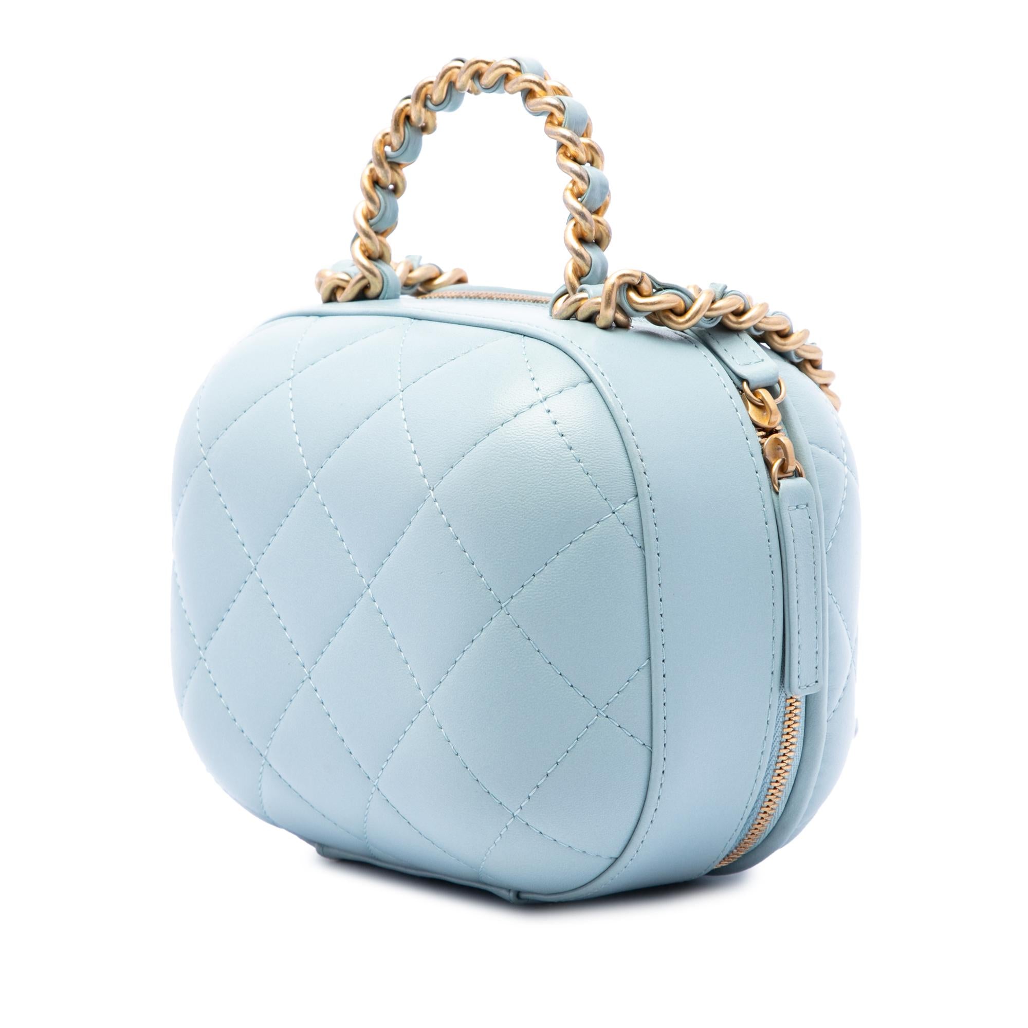 Chanel Quilted Lambskin CC Bubble Vanity Case With Chain