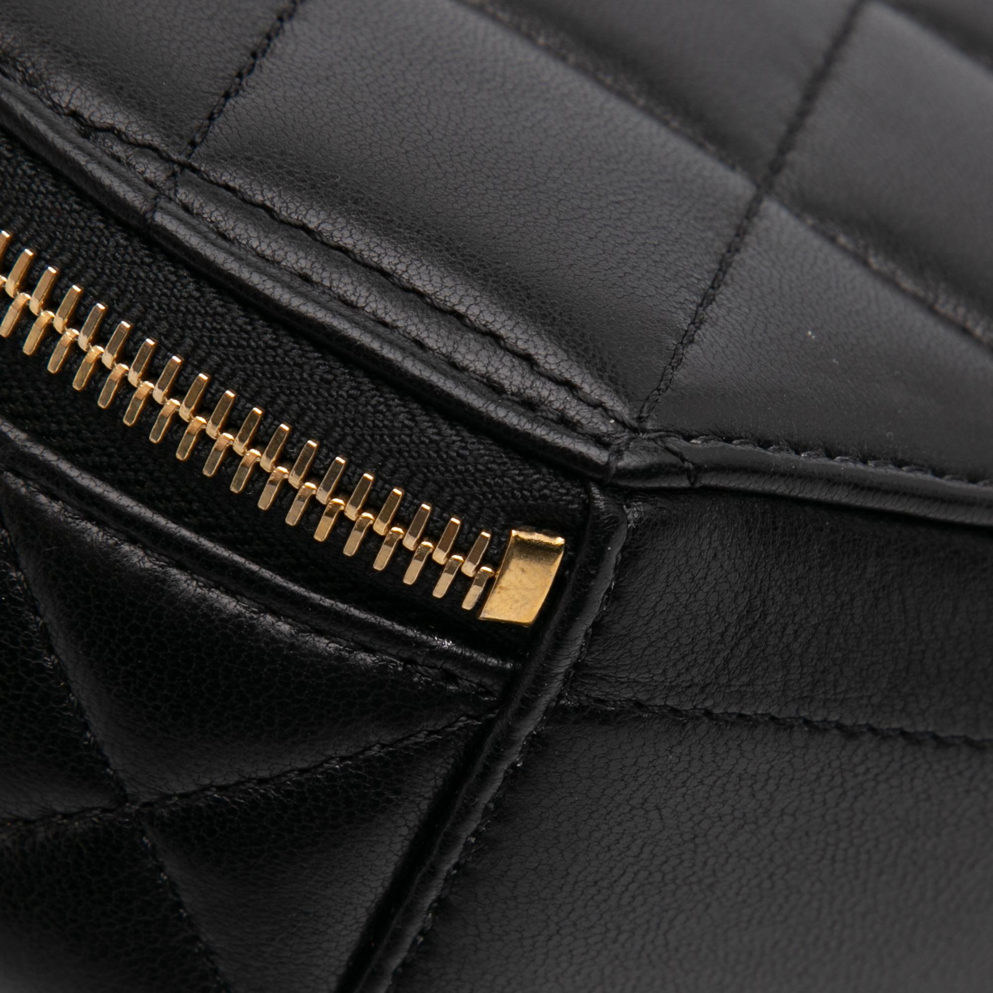 Chanel Quilted Lambskin Oval Logo Chain Top Handle Round Clutch on Chain