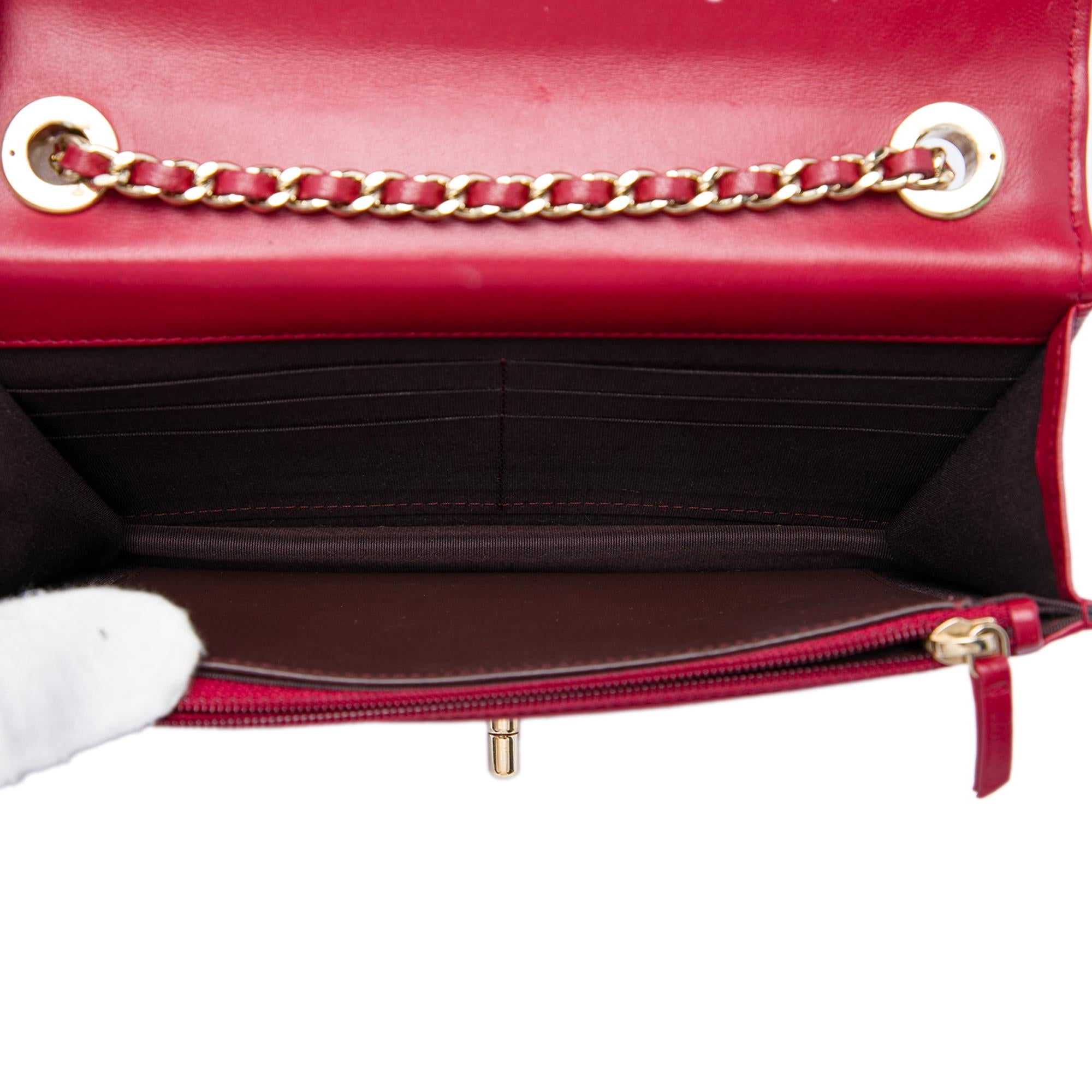 Chanel Quilted Lambskin Trendy CC Wallet On Chain