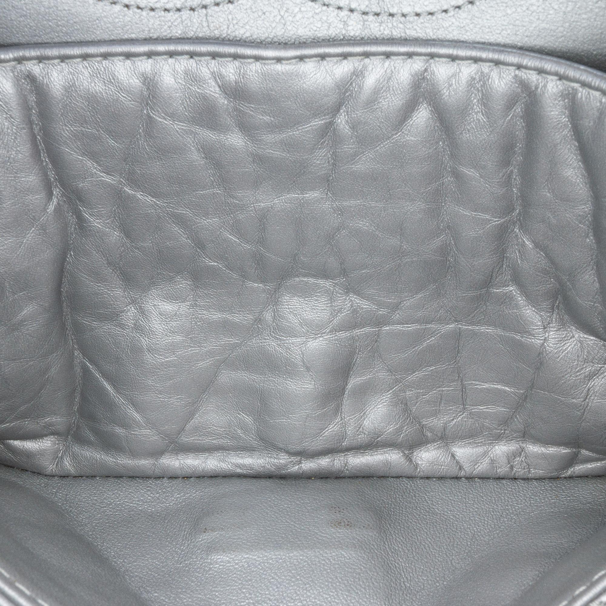 Chanel Reissue 2.55 Aged Calfskin Flap 225