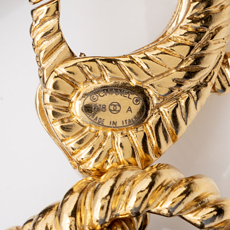 Chanel Resin CC Medallion Paris-Hamburg Bracelet (SHF-U1FSB7)