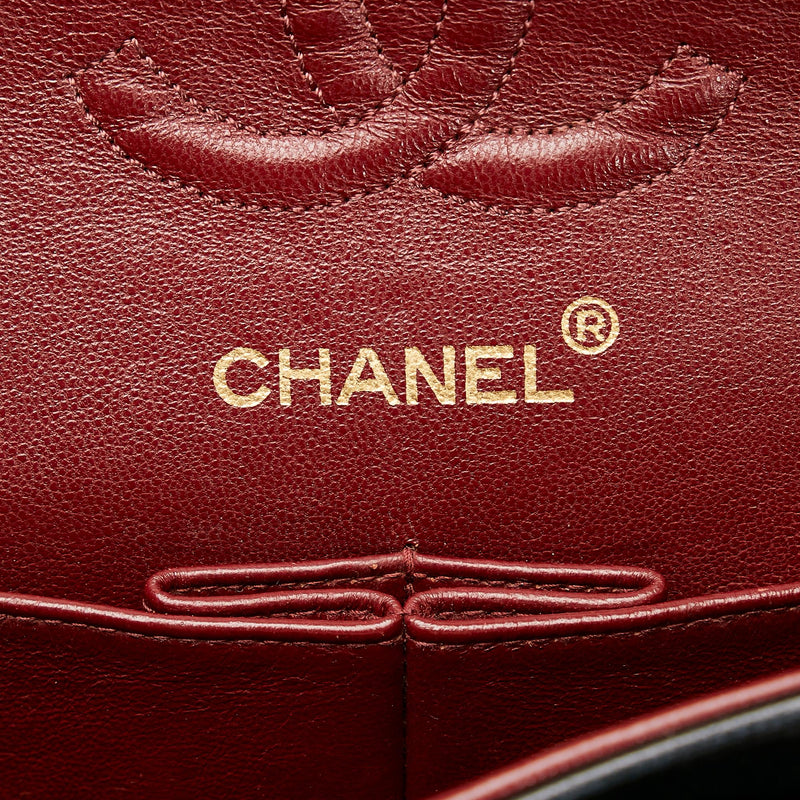 Small classic handbag, Grained shiny calfskin & gold-tone metal, coral pink  — Fashion