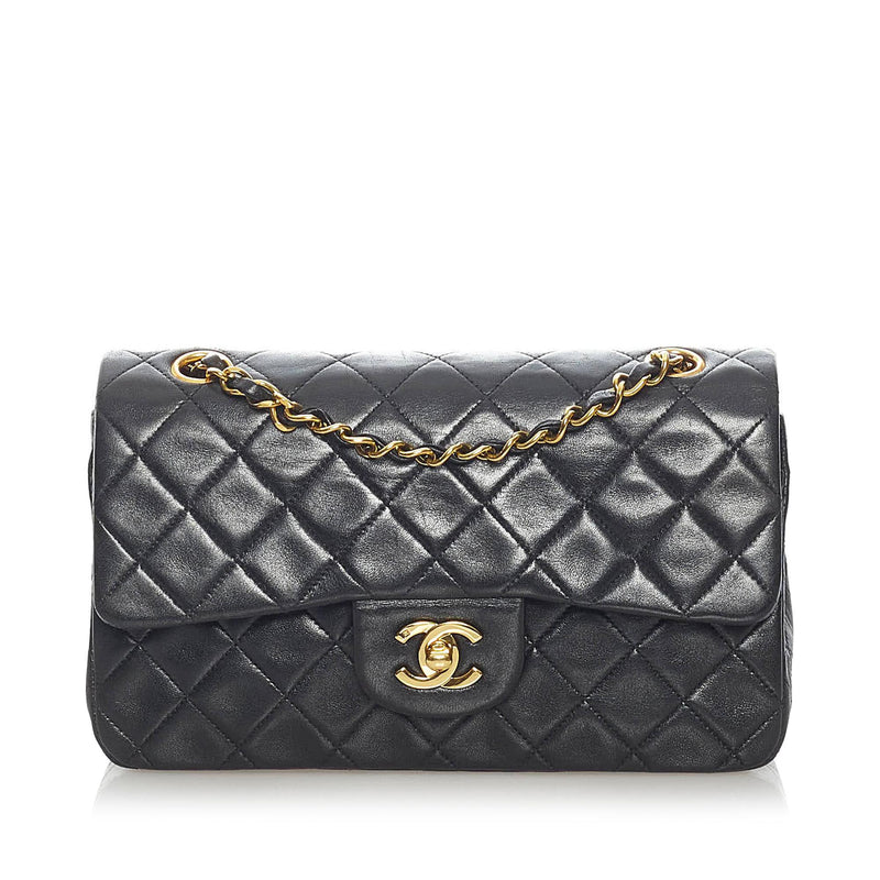 Chanel Black Quilted Lambskin Small Vintage Classic Double Flap Bag Chanel  | The Luxury Closet