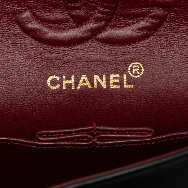 Chanel Small Classic Lambskin Double Flap (SHG-asIK7n)