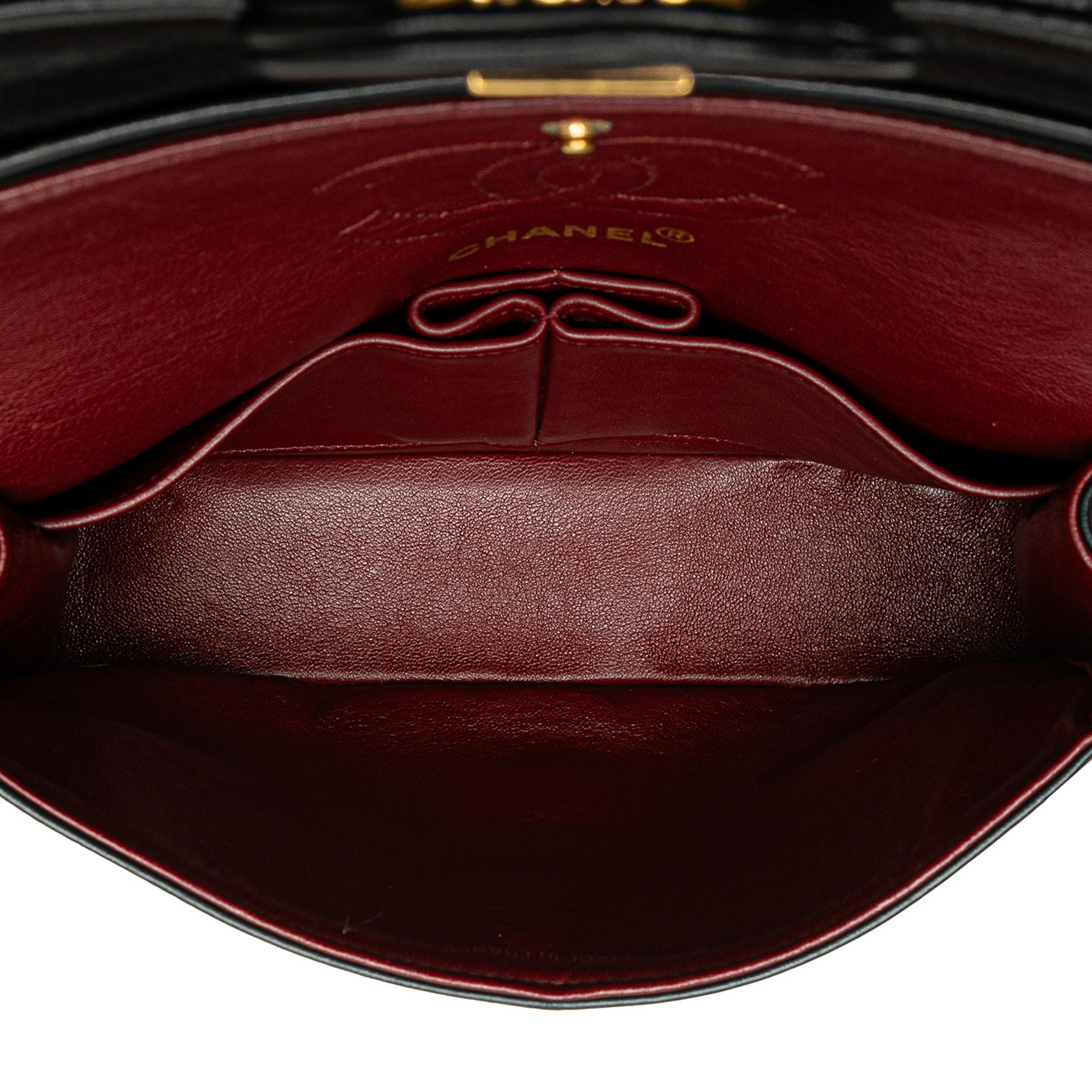 Chanel Small Classic Lambskin Double Flap (SHG-OOHqjQ)