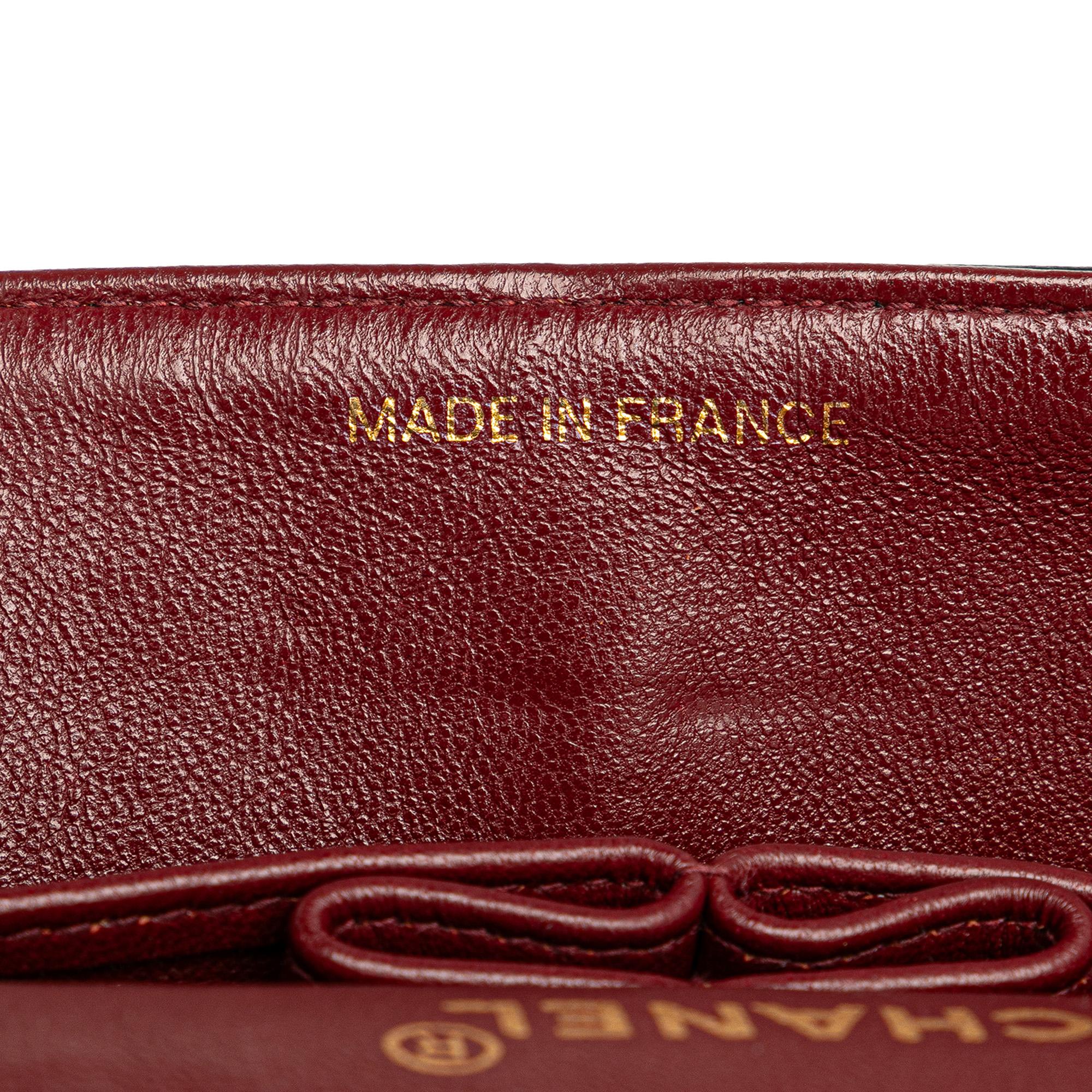 Chanel Small Classic Lambskin Double Flap (SHG-OOHqjQ)