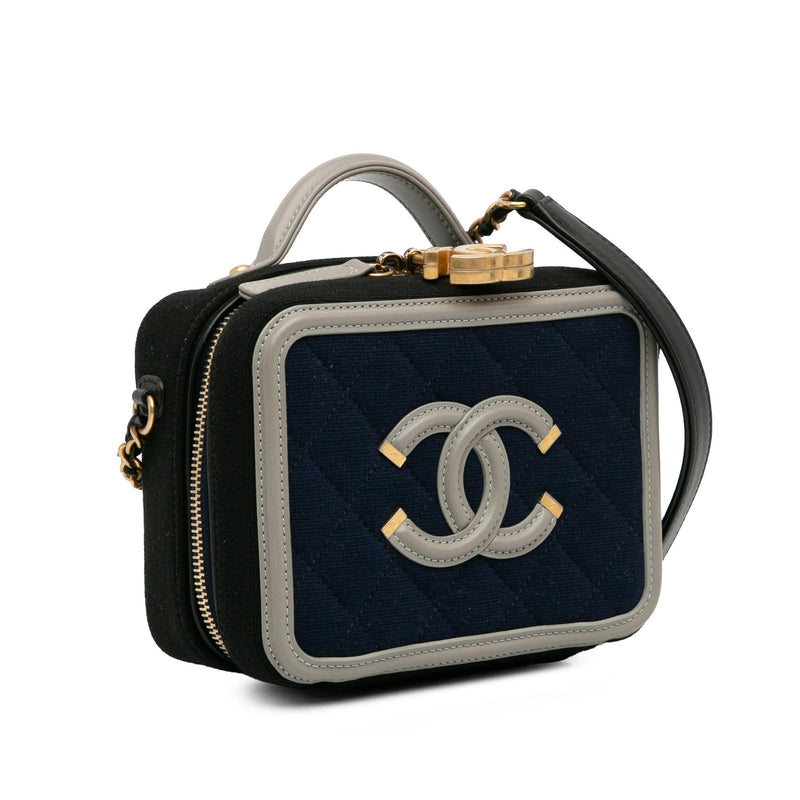 Chanel Small Jersey CC Filigree Vanity Case (SHG-BKQMVd)