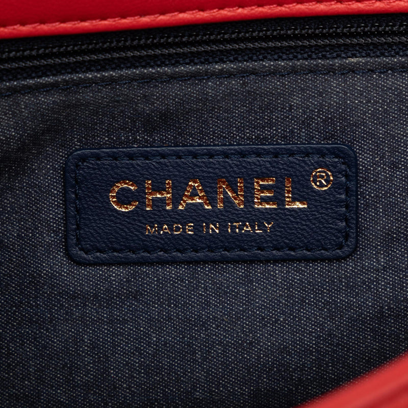 Chanel Small Lambskin Elegant Chain Single Flap (SHG-aPd8pm)