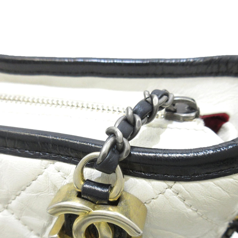 Chanel Small Lambskin Gabrielle Crossbody Bag (SHG-h1wpRp)