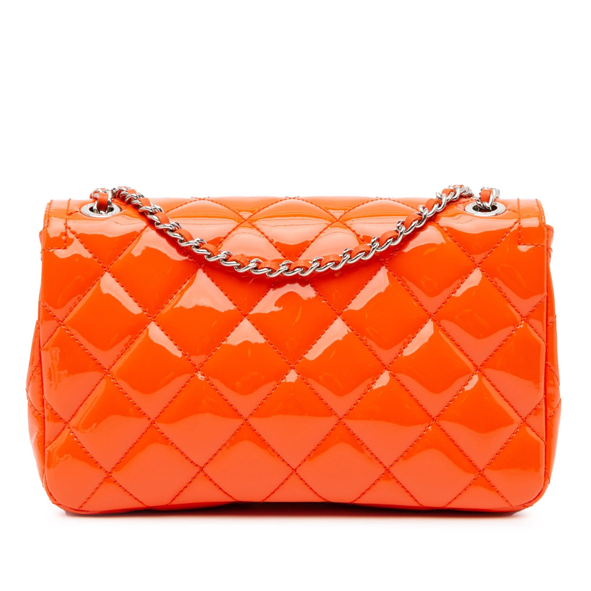 Chanel Small Patent Coco Shine Flap (SHG-uOk6MM)