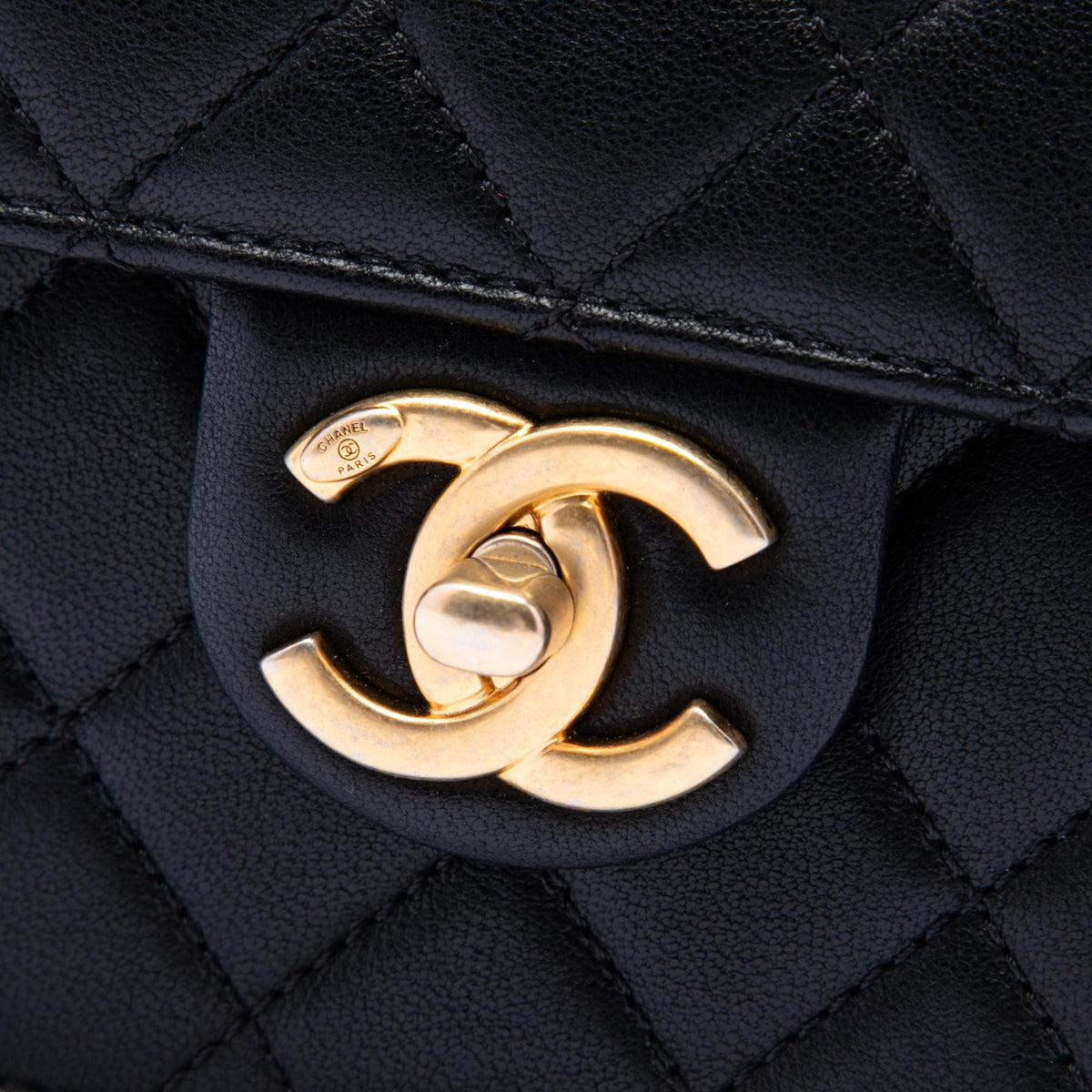 Chanel Small Quilted Lambskin Chic Pearls Flap