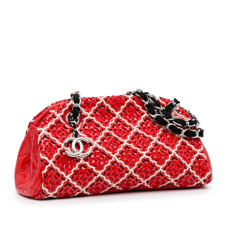 Chanel Pre-owned Cc-Stitch Leather Bucket Bag - Red