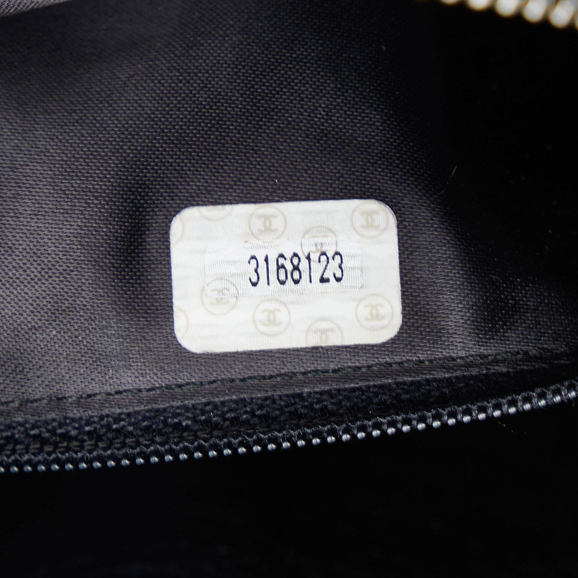 Chanel Triple CC Camera Bag (SHG-yxFbJV)