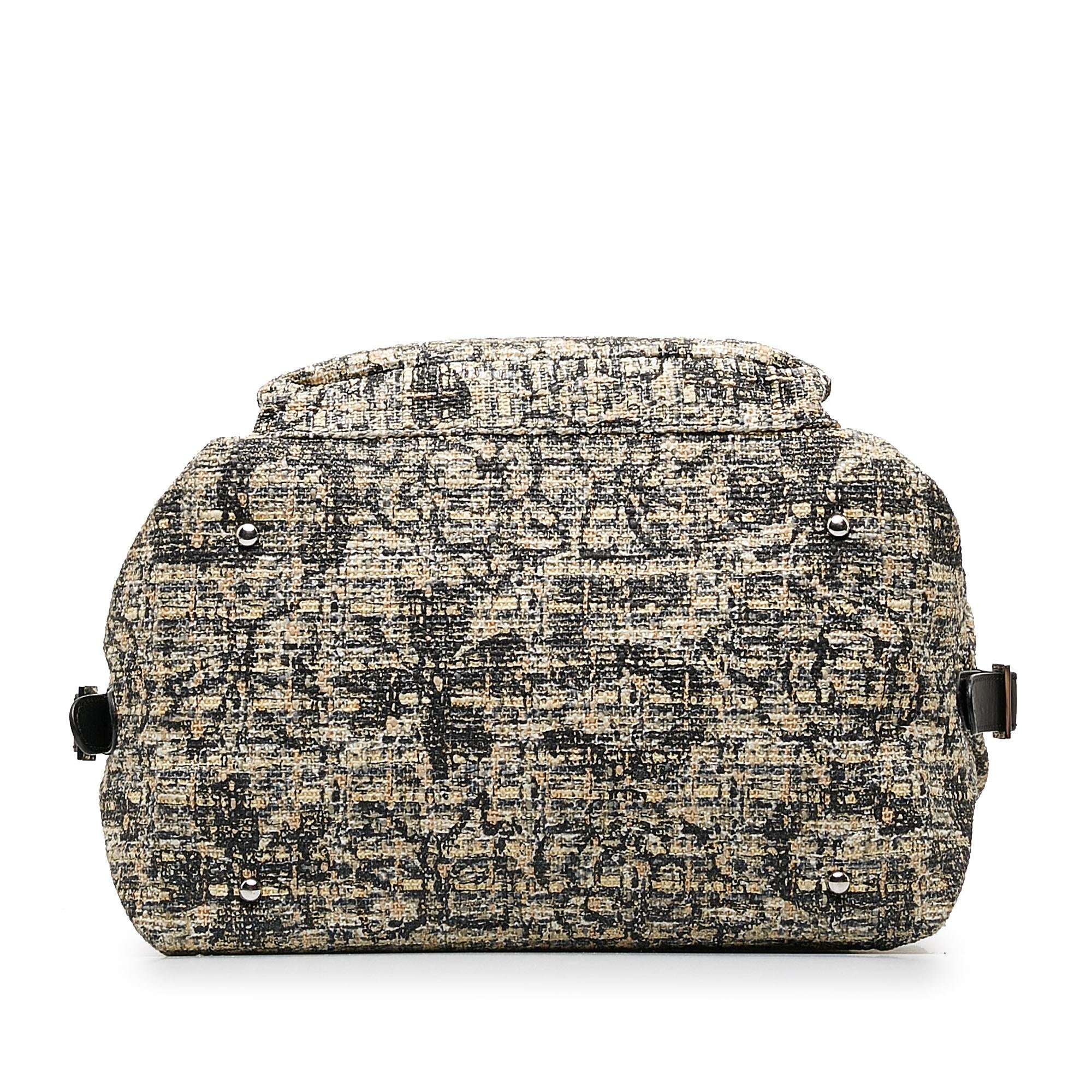 Chanel Tweed Clover Handbag (SHG-JHfvlH)