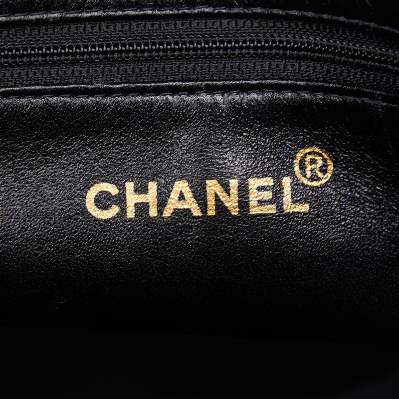 Chanel Velvet Medallion Tote (SHG-O6Jpwf)