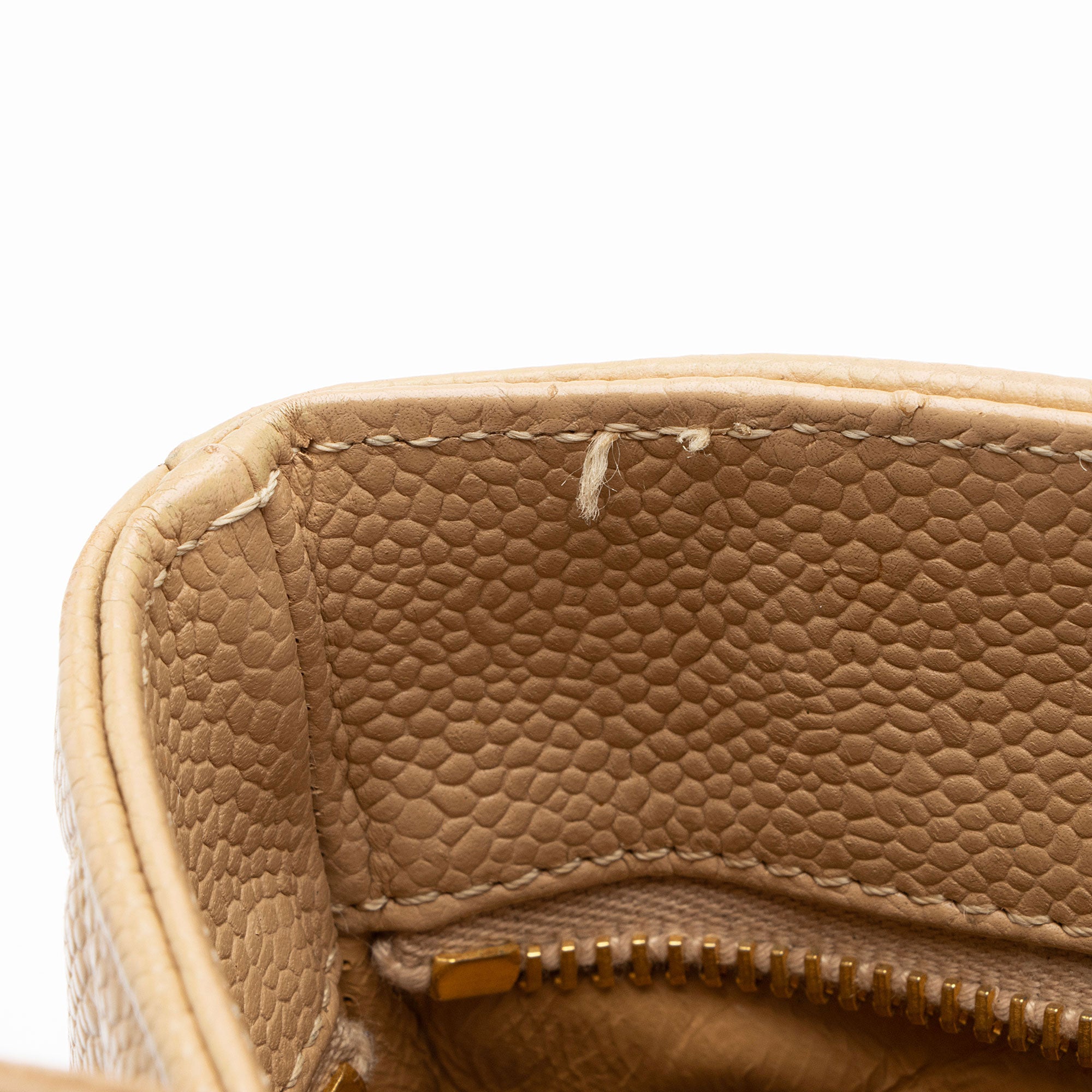 Chanel Vintage Caviar Leather Medallion Tote (SHF-T2hPlQ)