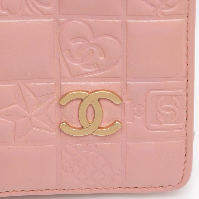 Chanel Vintage Embossed Lambskin Lucky Symbols Bi-Fold Wallet (SHF-uNdtFJ)